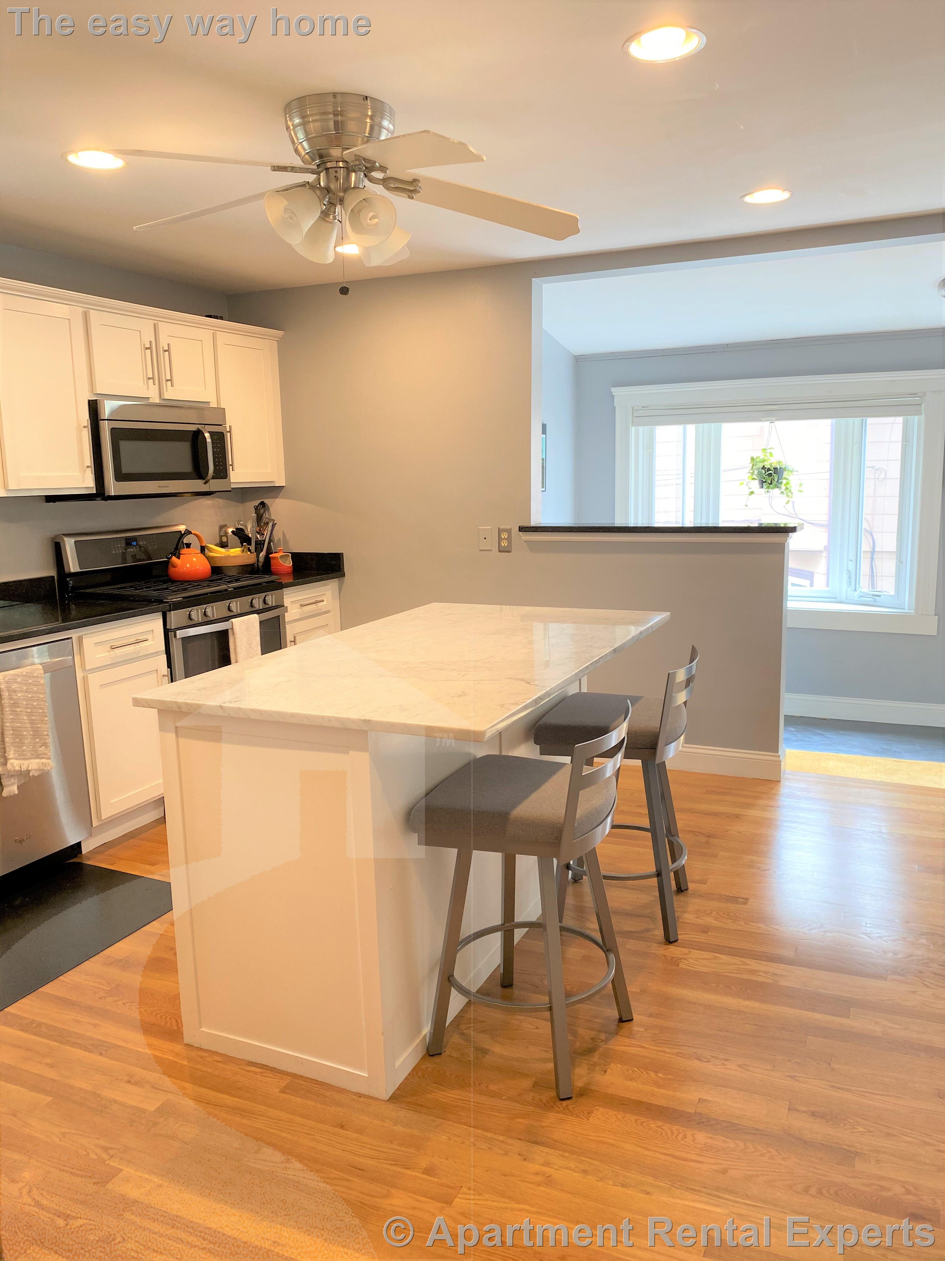 209 Boston Ave, Tufts