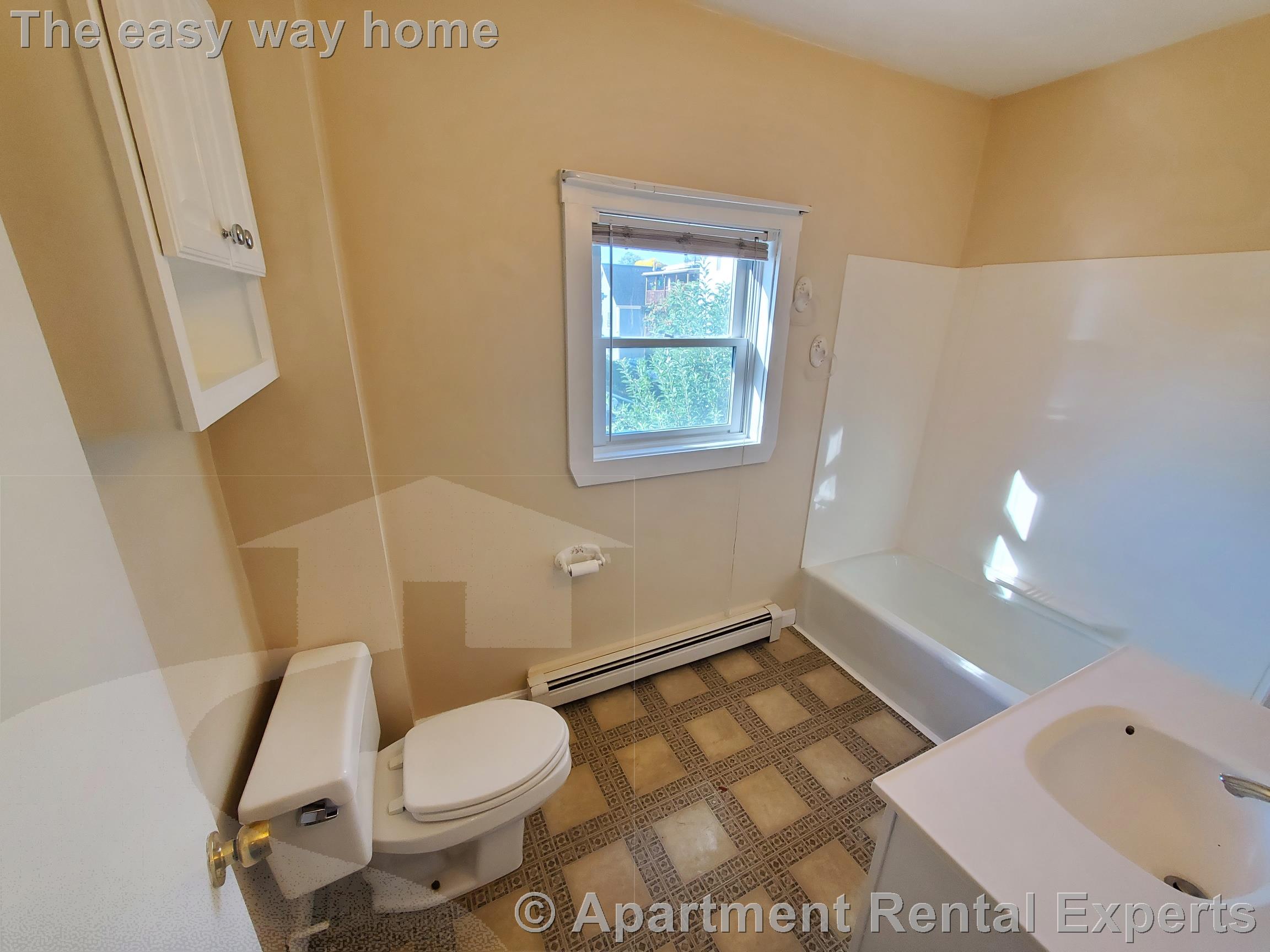 21 Hunting St, East Cambridge