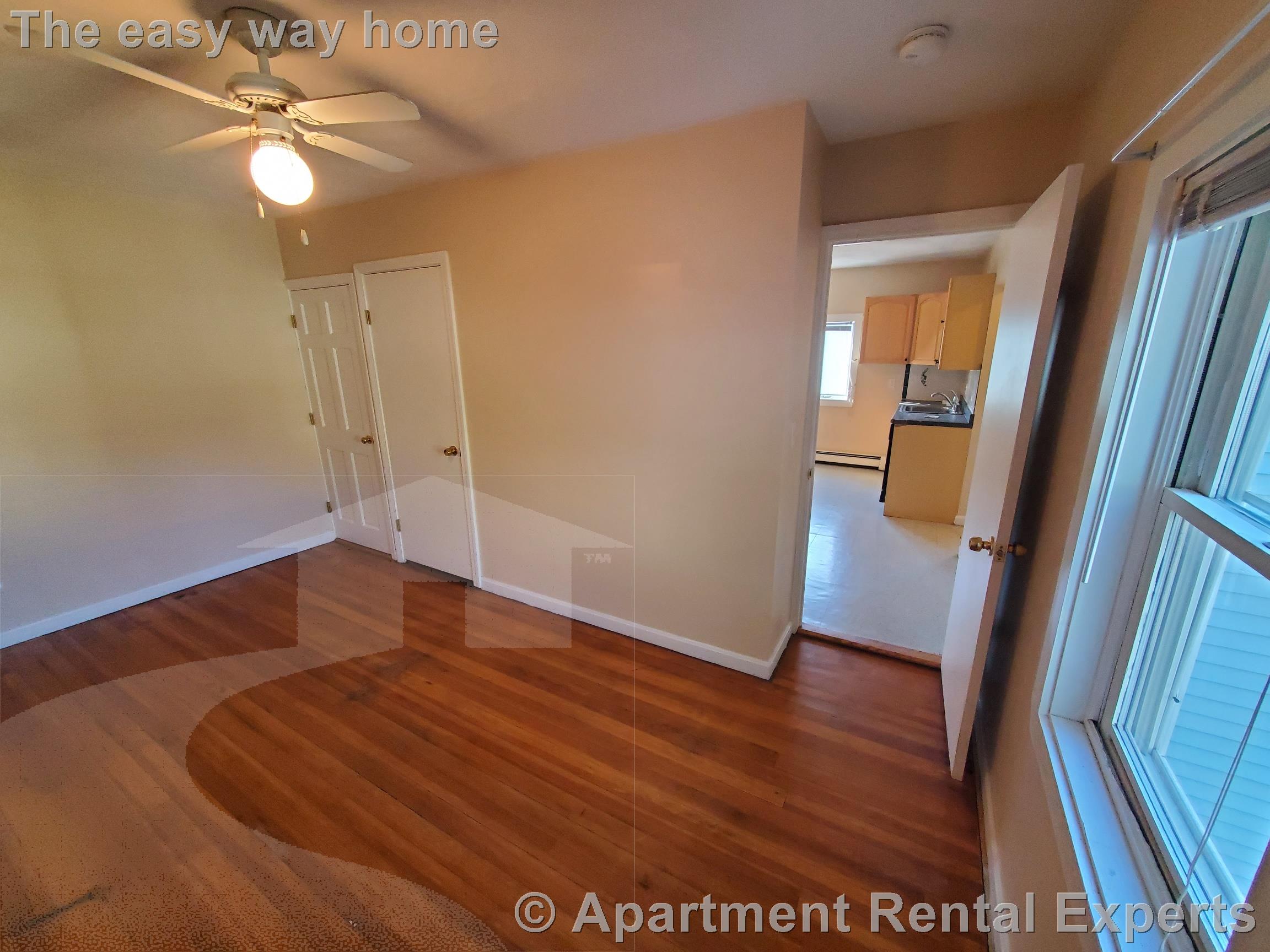 21 Hunting St, East Cambridge