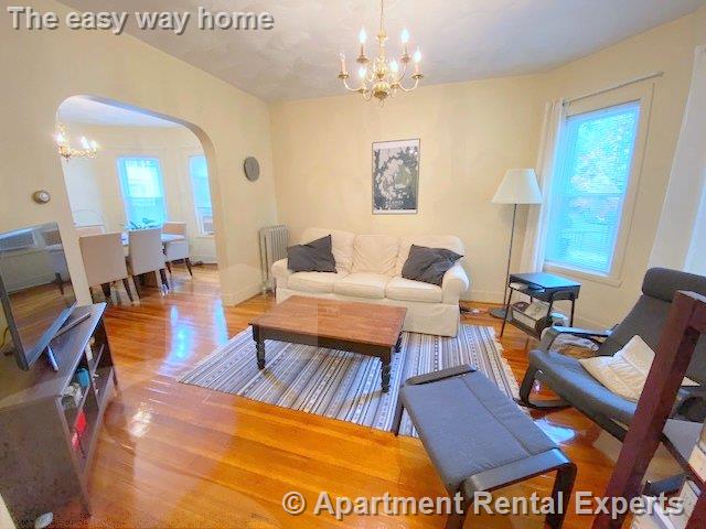 93 Grafton St, Arlington Center