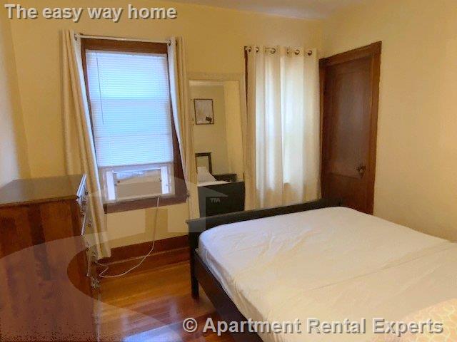 93 Grafton St, Arlington Center