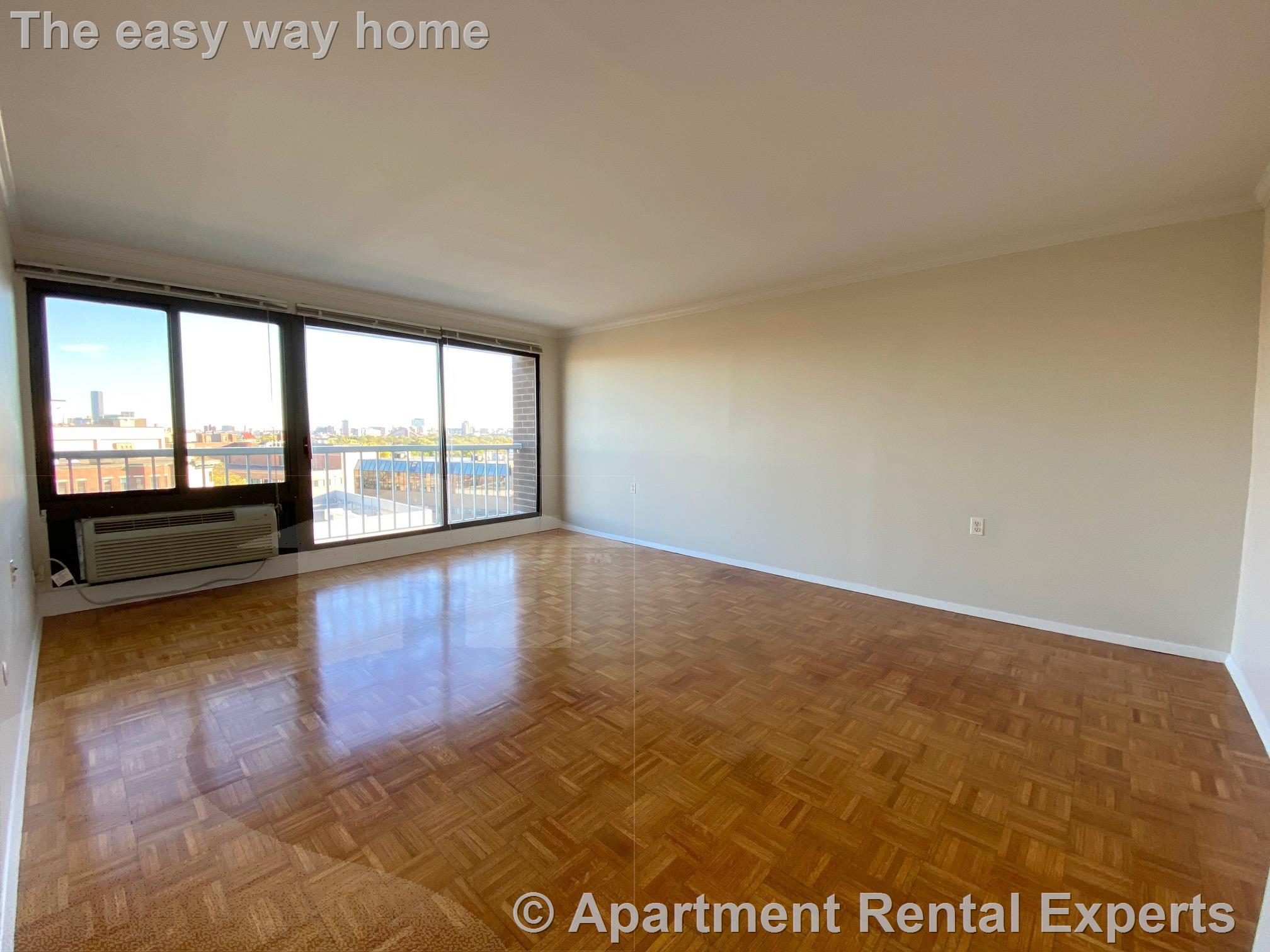 1105 Massachusetts Ave, Harvard Square