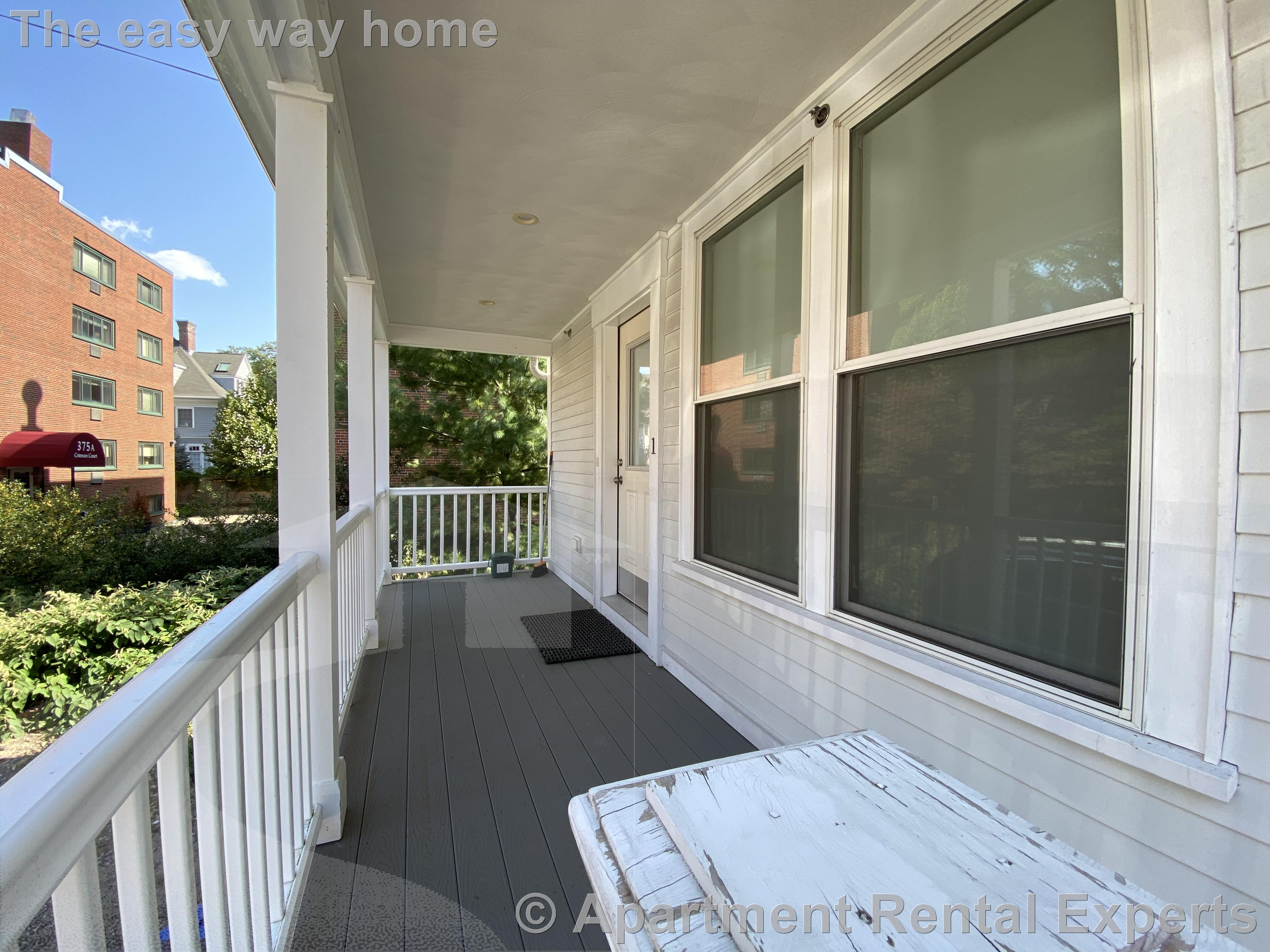 379 Harvard St, Harvard Square