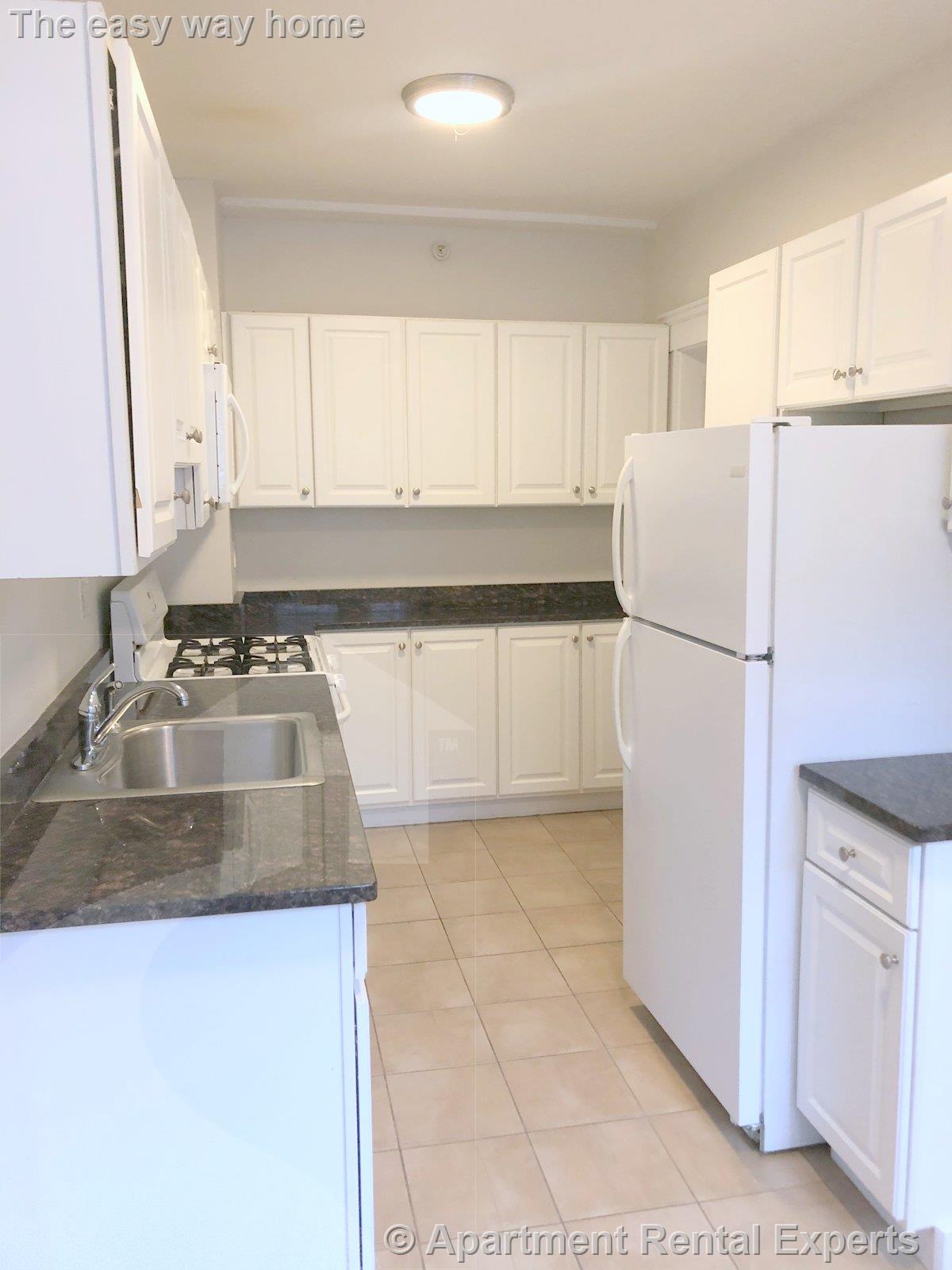 1558 Massachusetts Ave, Harvard Square