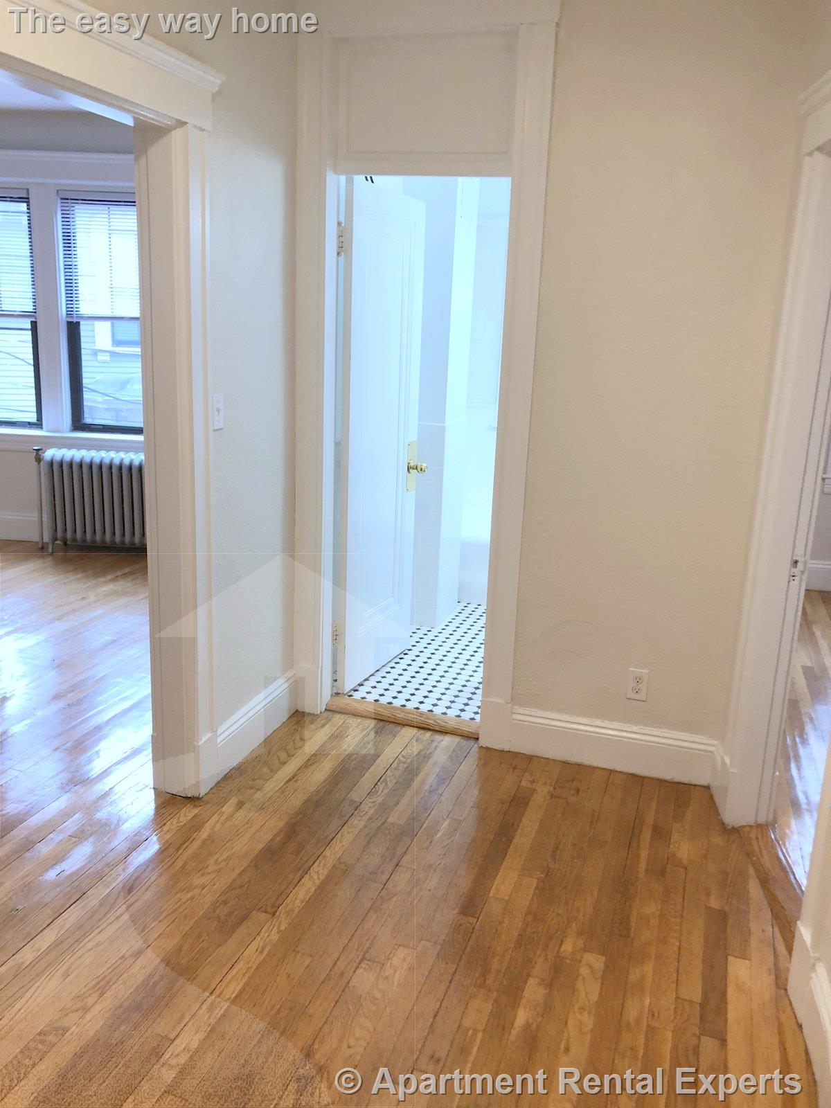 1558 Massachusetts Ave, Harvard Square