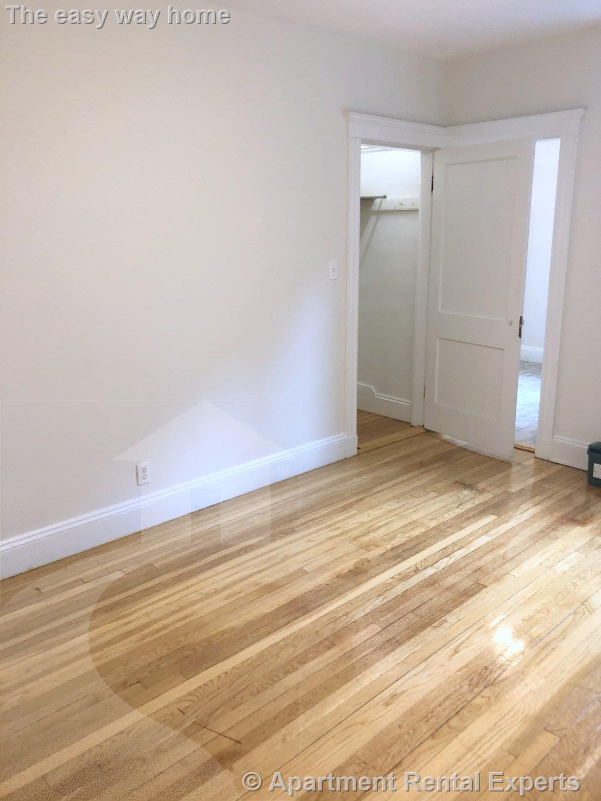 30 Langdon St, Harvard Square