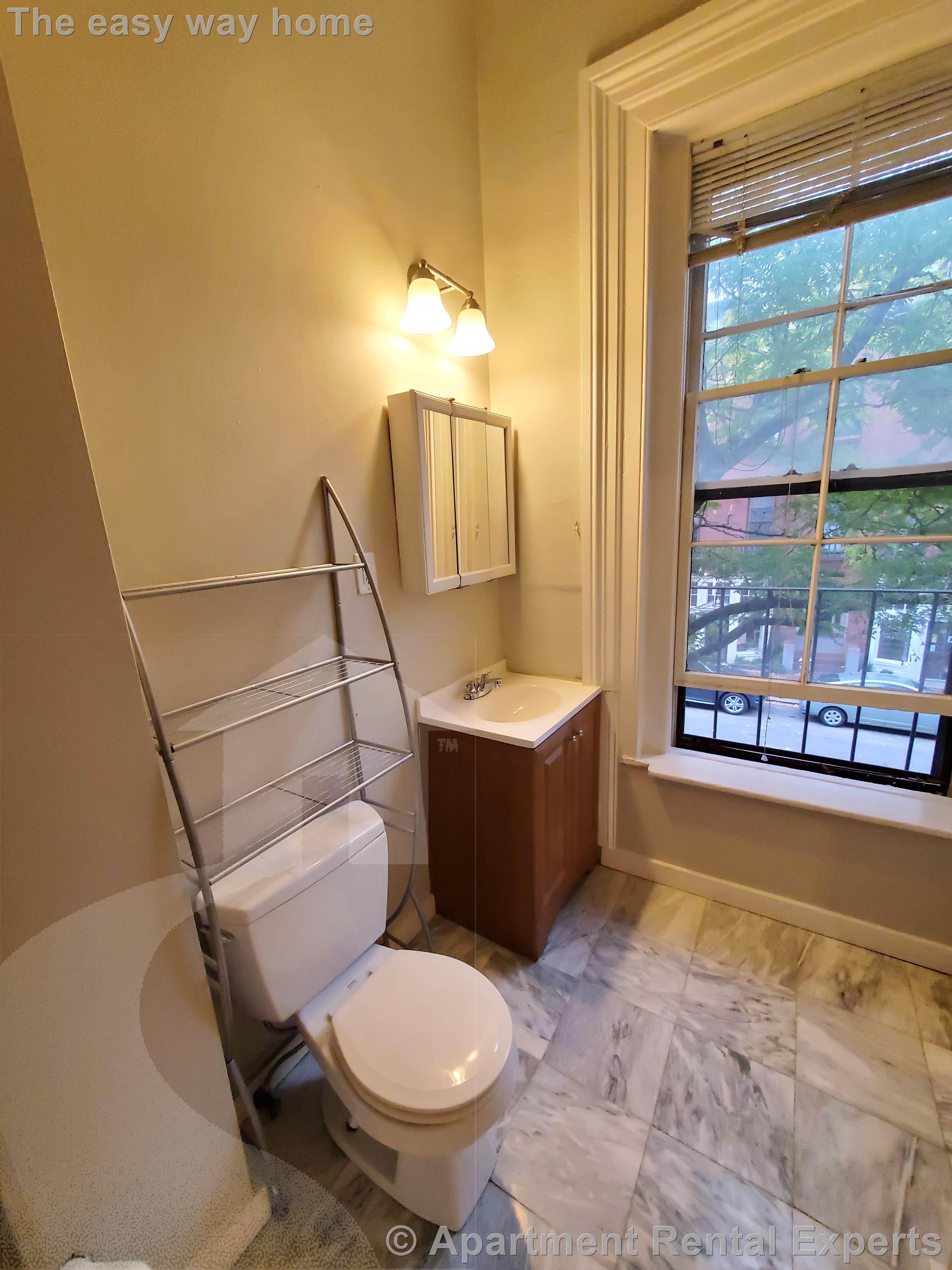 120 Charles St, Beacon Hill