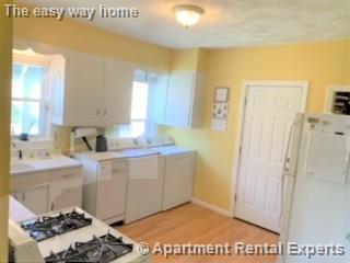 28 Winchester St, Davis Square