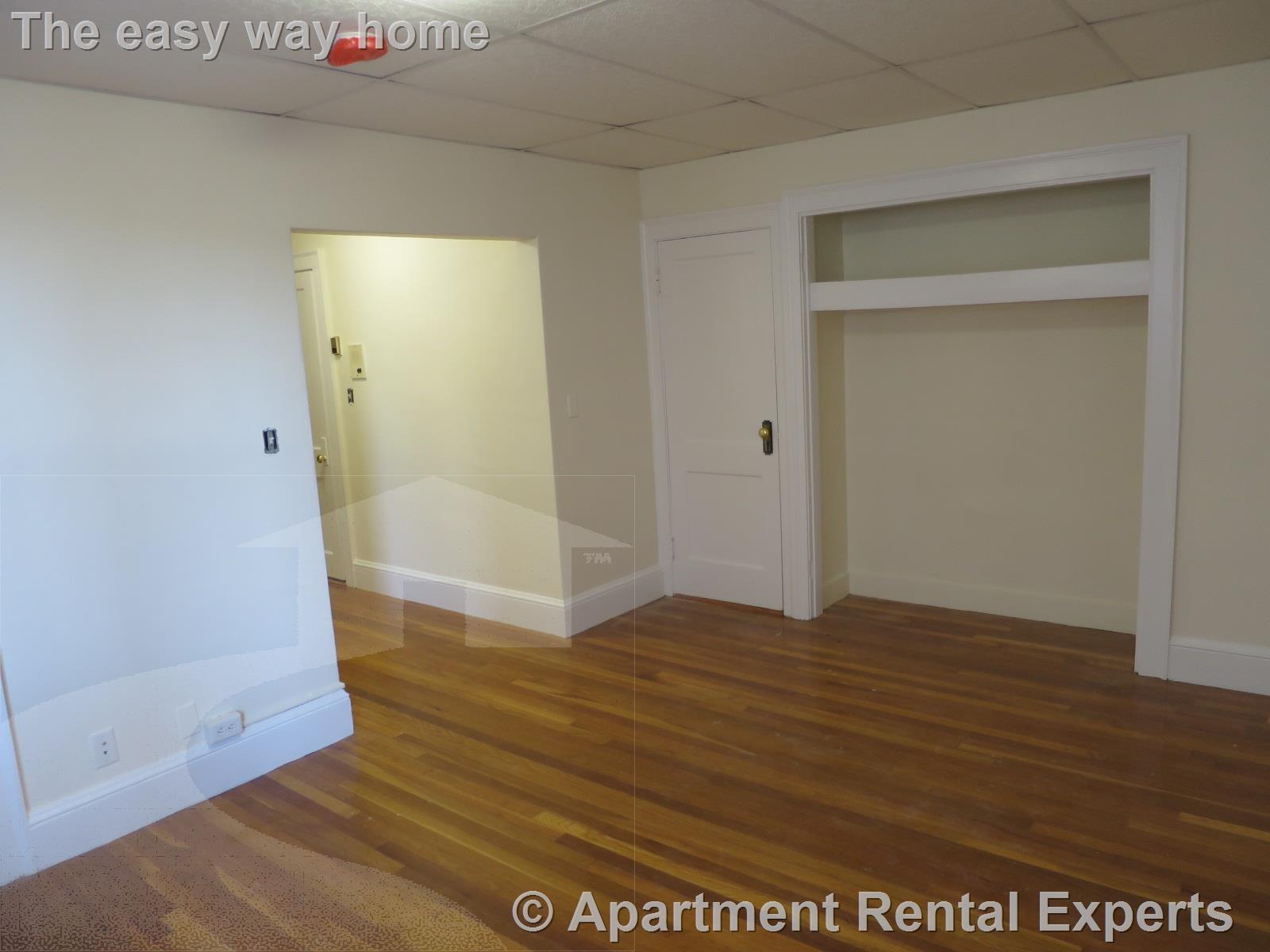 36 College Ave, Davis Square