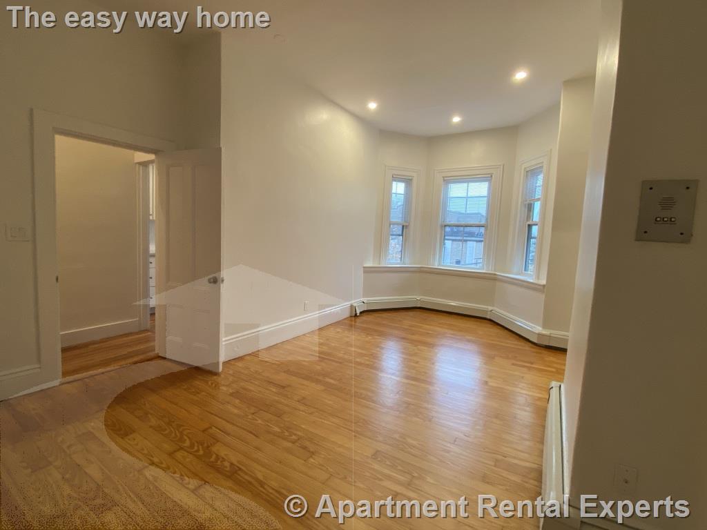 194 Central St, Winter Hill