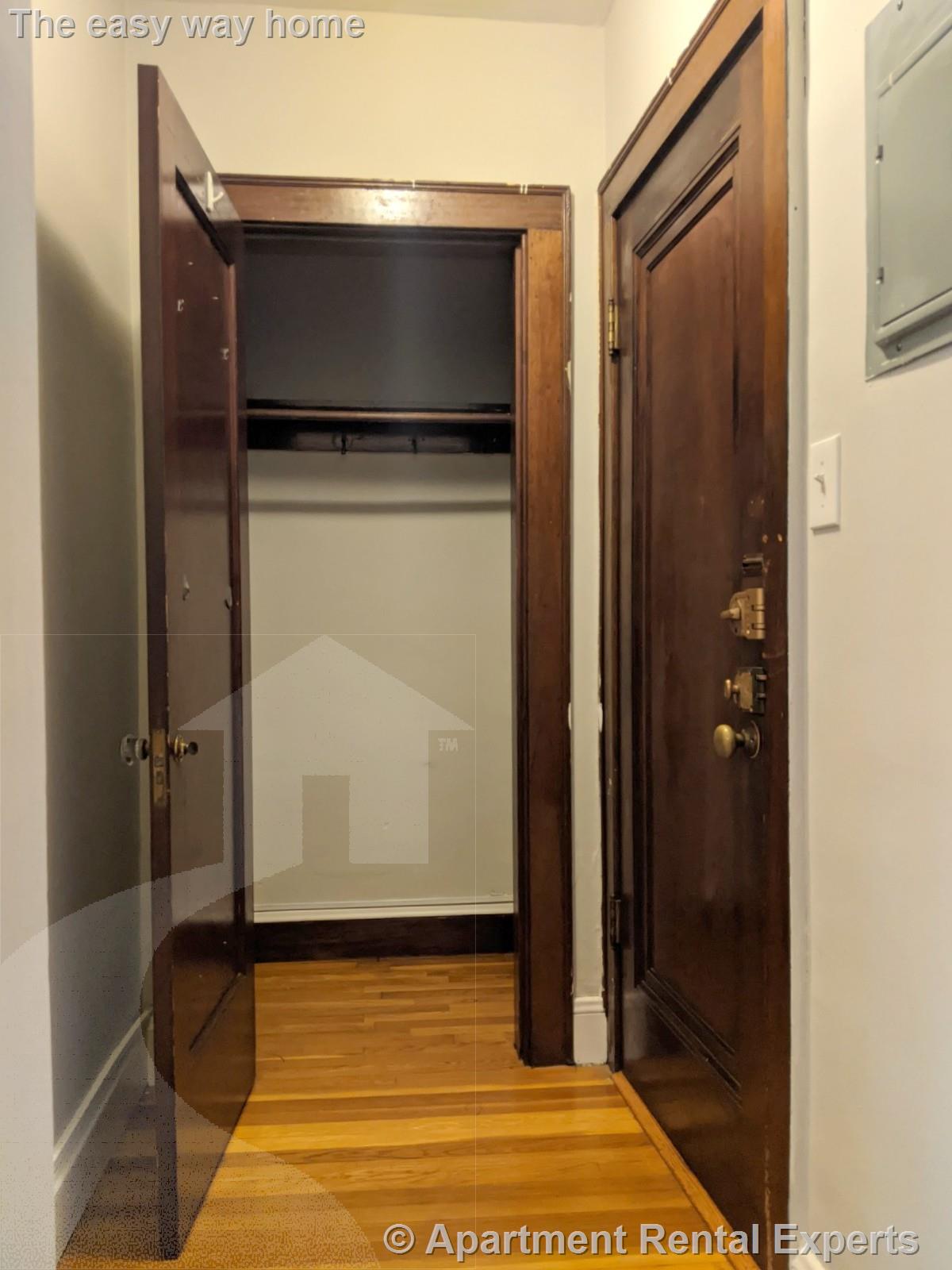 119 College Ave, Davis Square