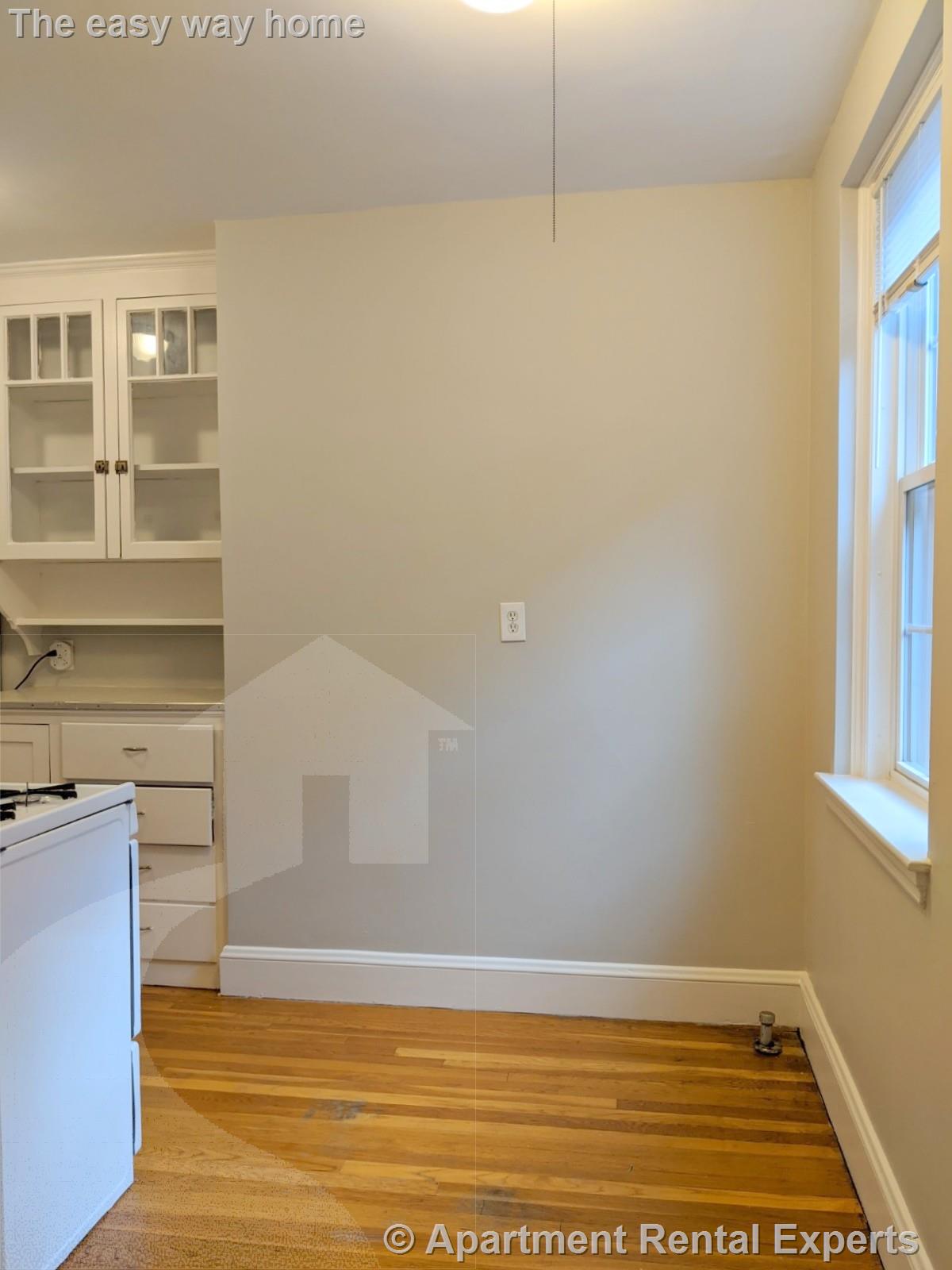 119 College Ave, Davis Square