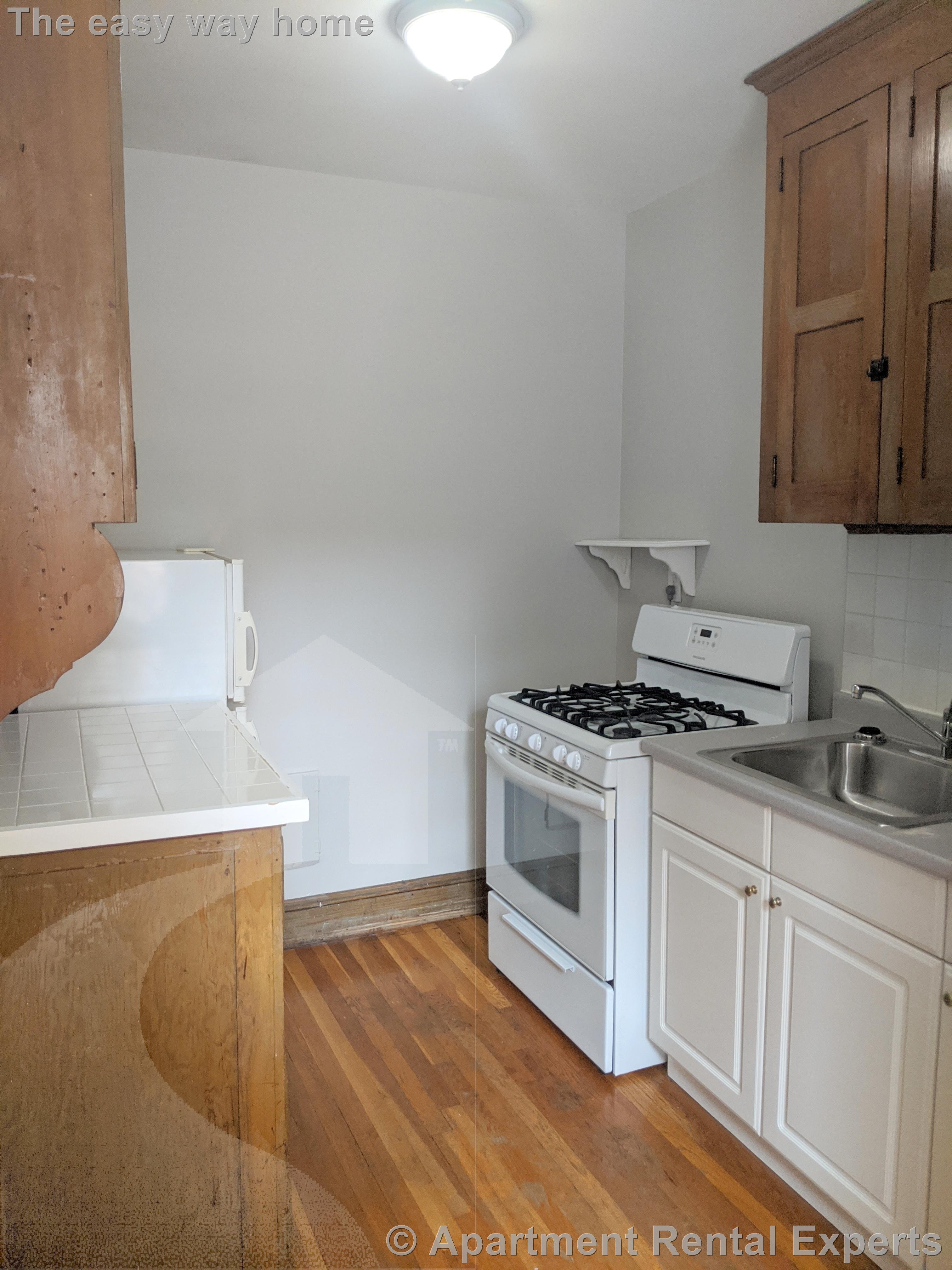 119 College Ave, Davis Square