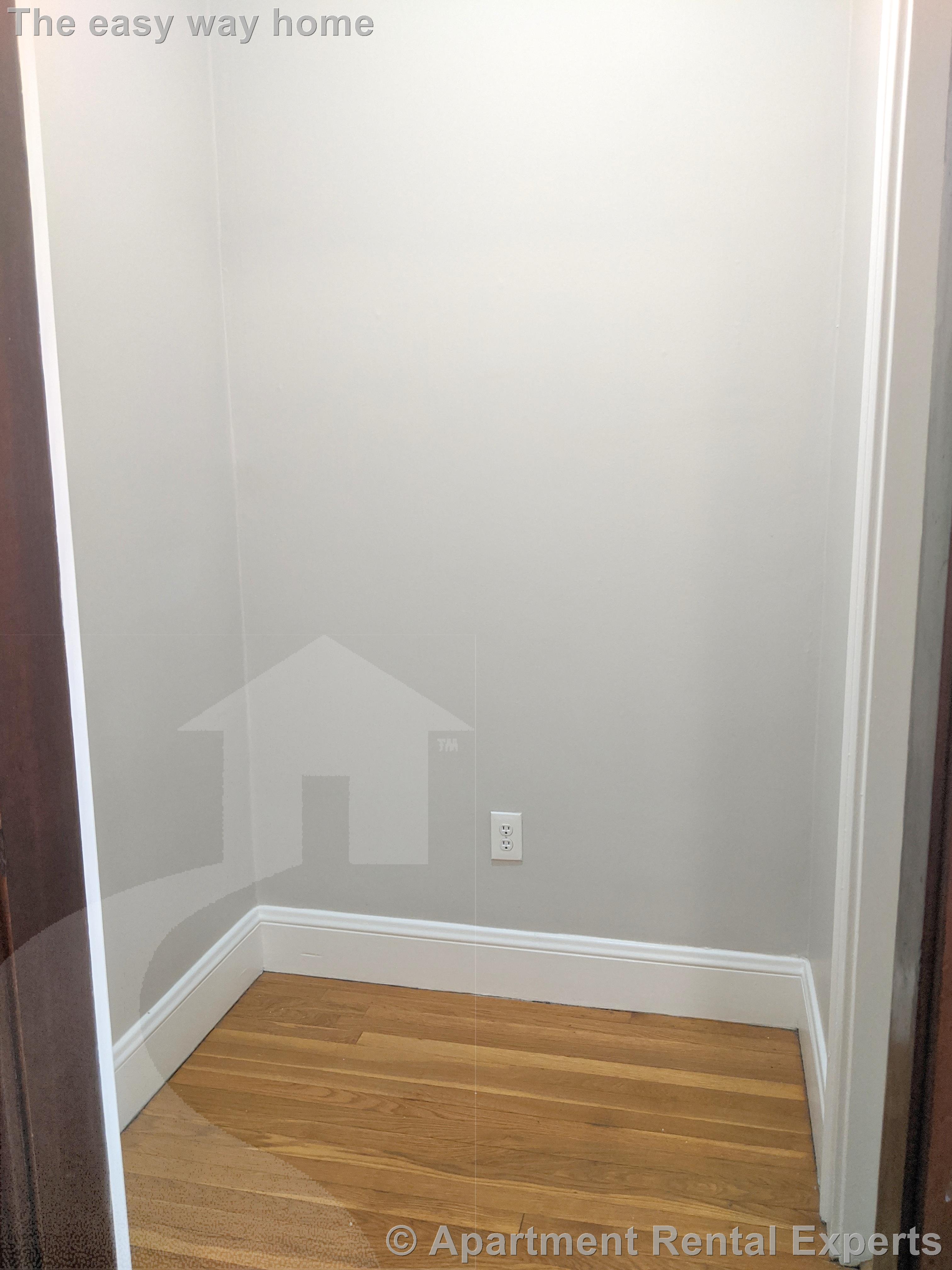 119 College Ave, Davis Square