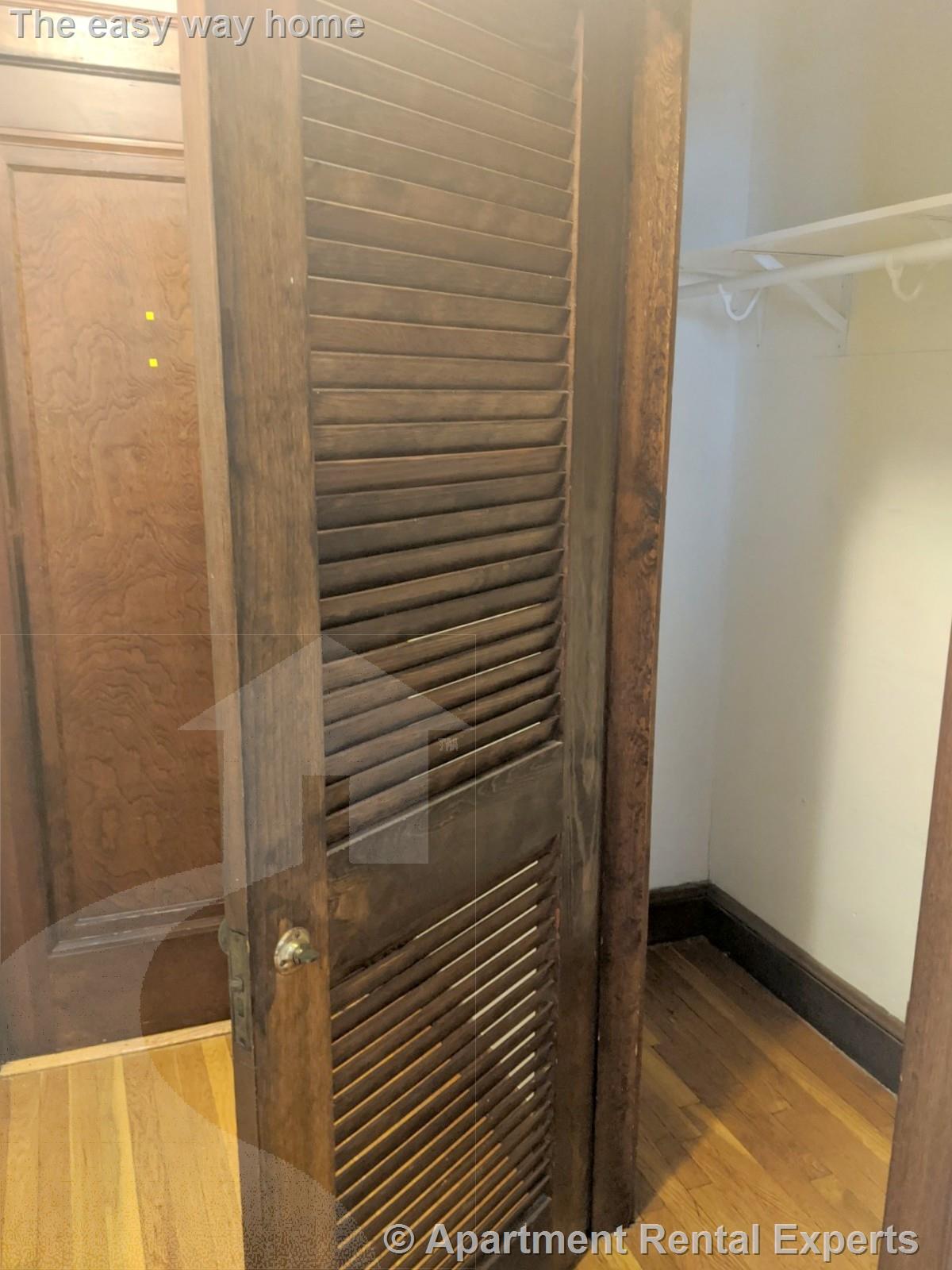 119 College Ave, Davis Square