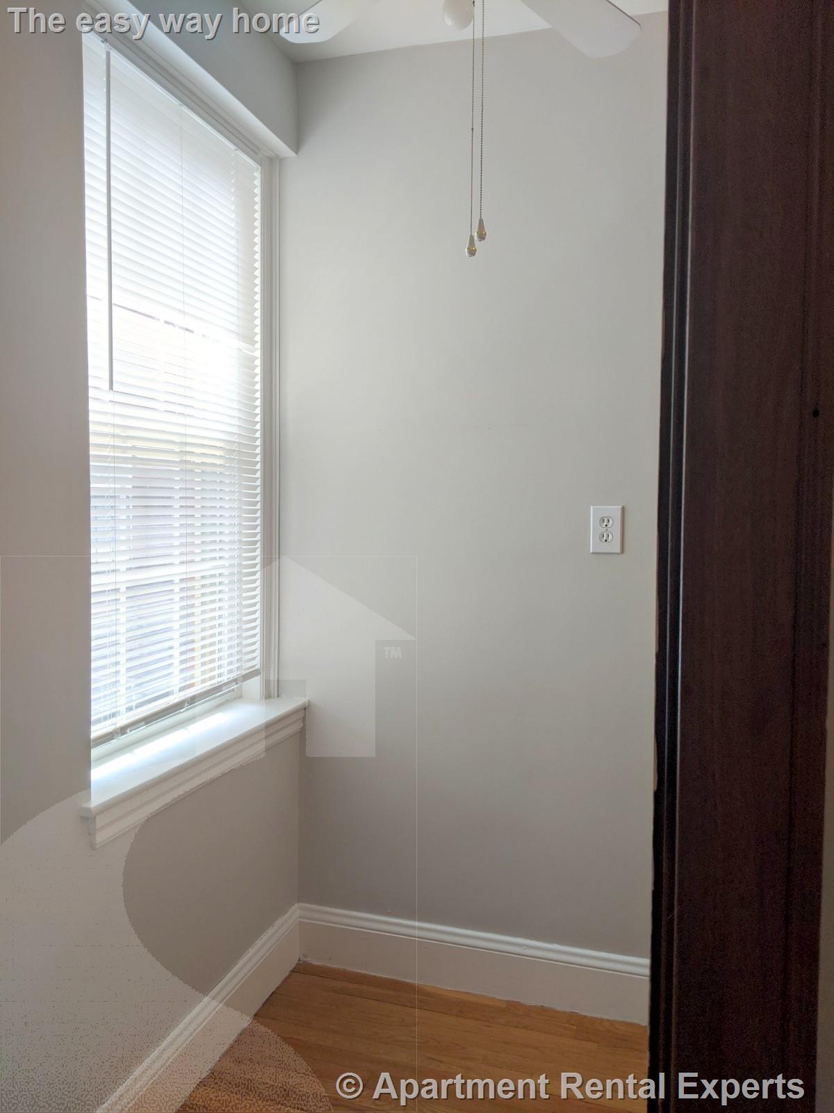 119 College Ave, Davis Square