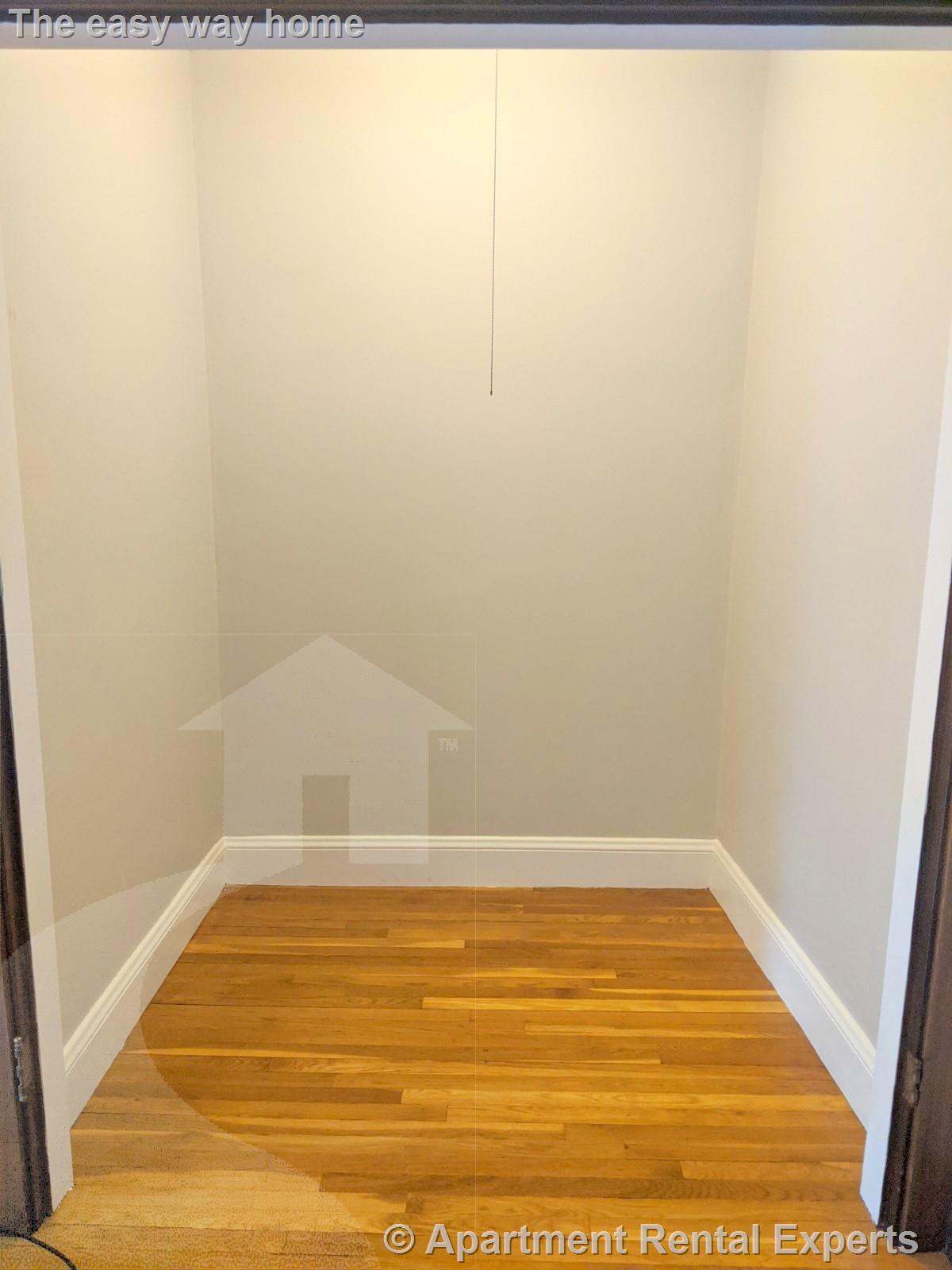 119 College Ave, Davis Square