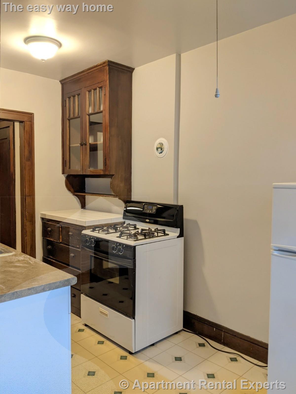 119 College Ave, Davis Square