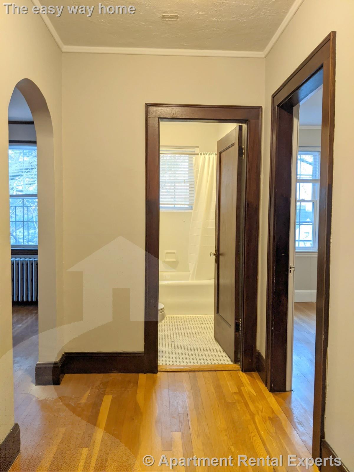 119 College Ave, Davis Square