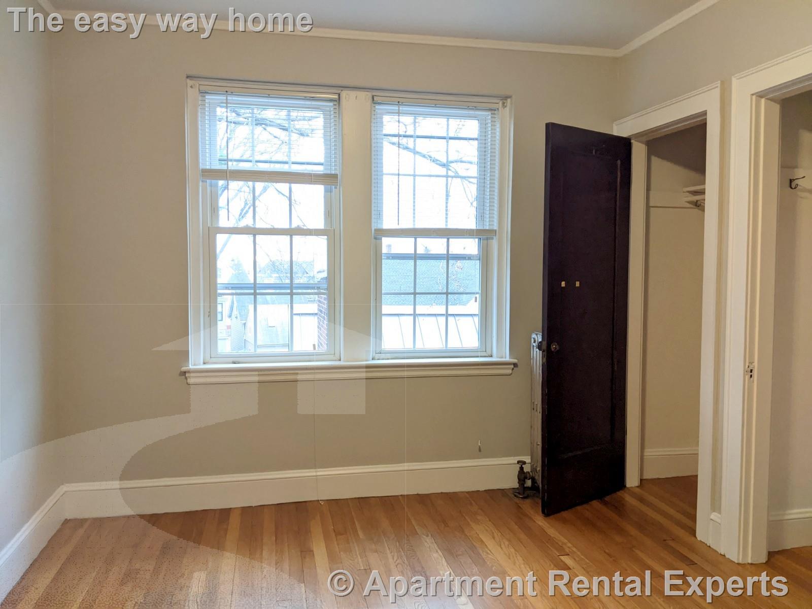 119 College Ave, Davis Square