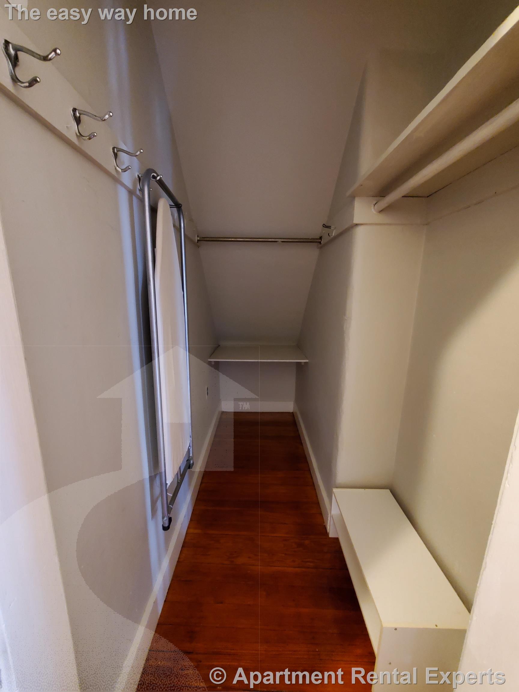 21 Sparks St, Brattle