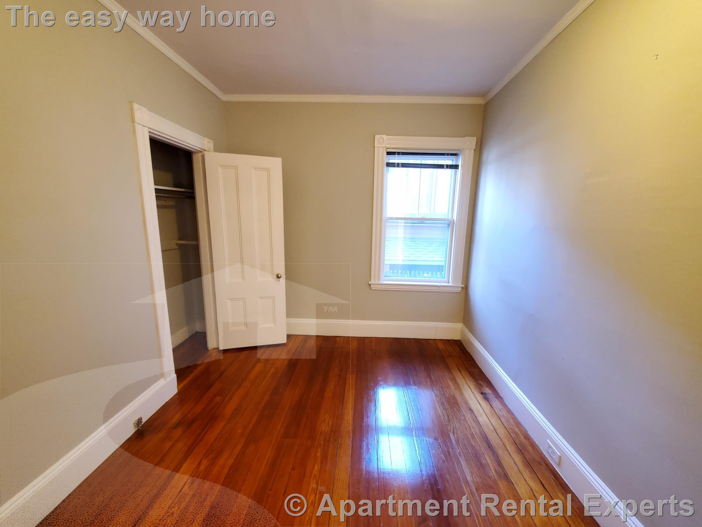 21 Sparks St, Brattle