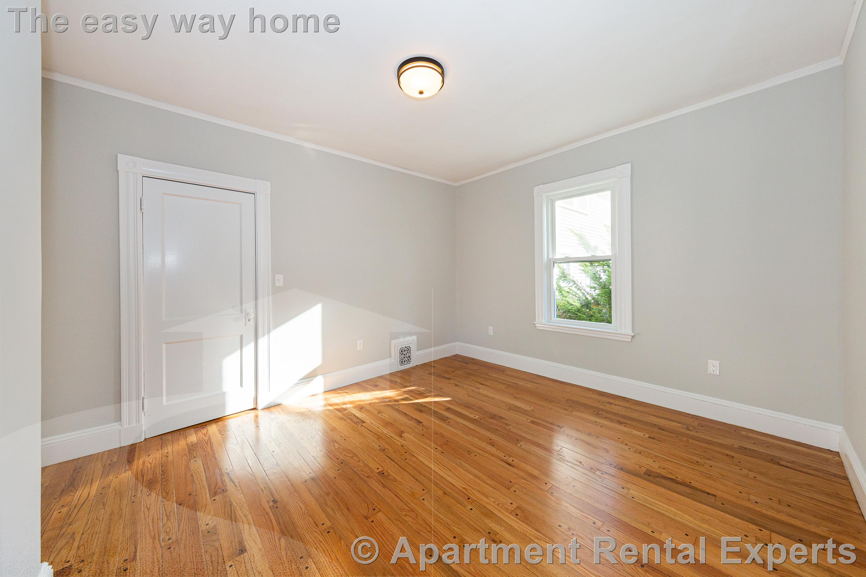 64 Montgomery St, North Cambridge