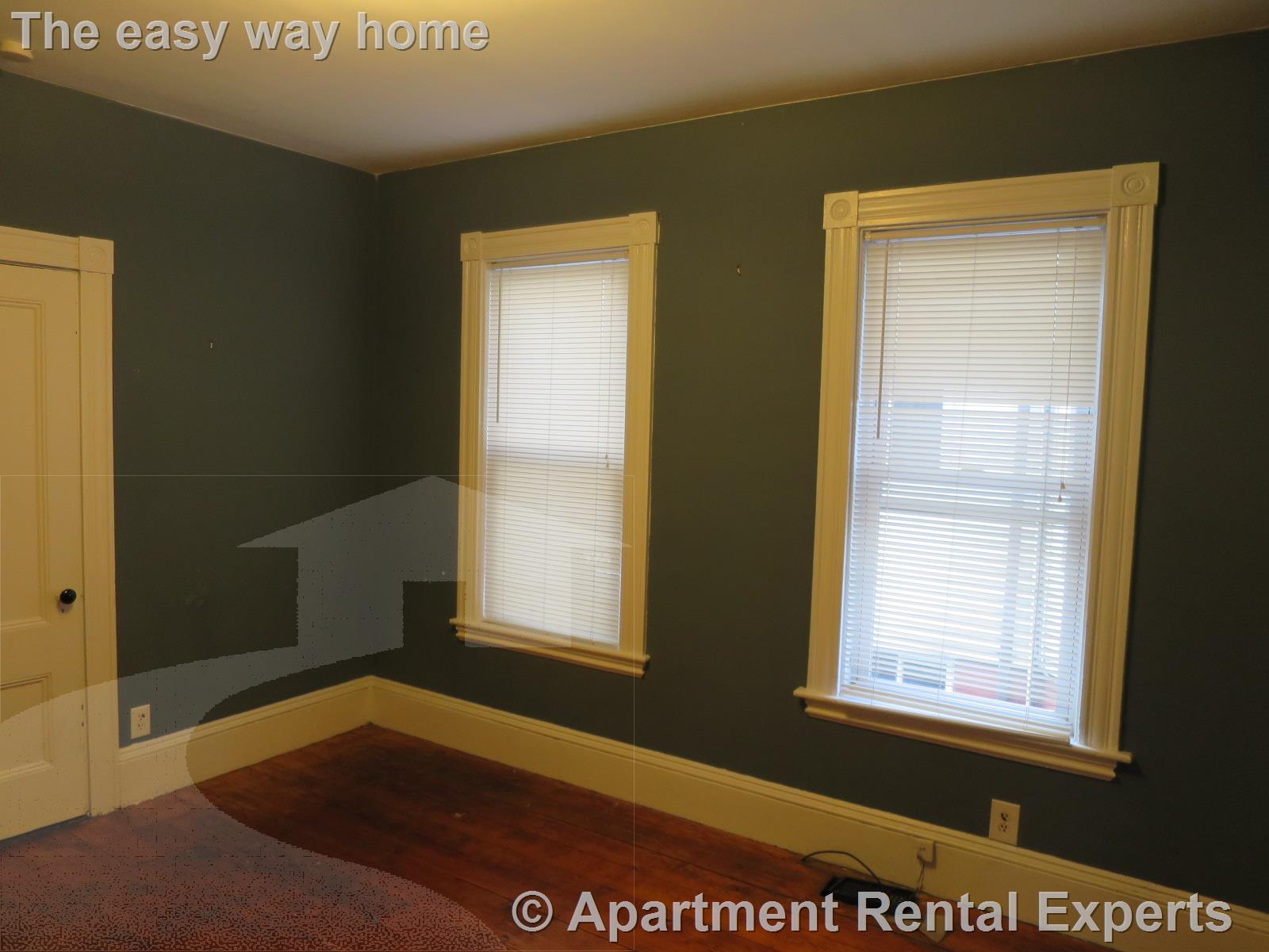 92 Holland St, Davis Square