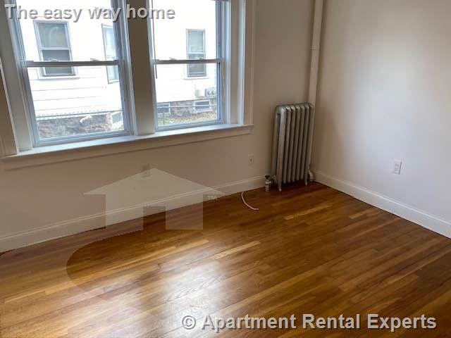 105 Summer St, Malden Center