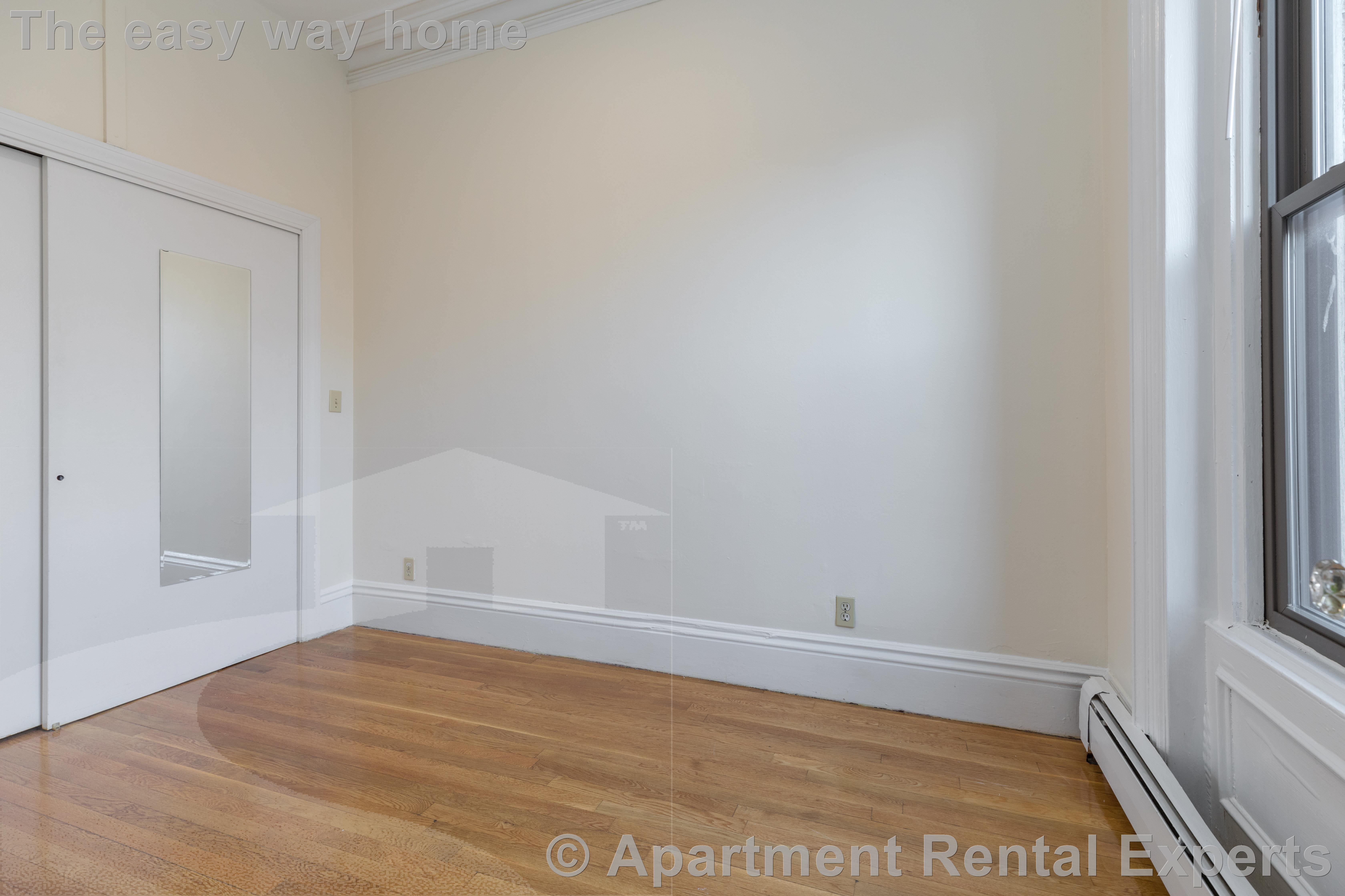 16 Yarmouth St, Back Bay