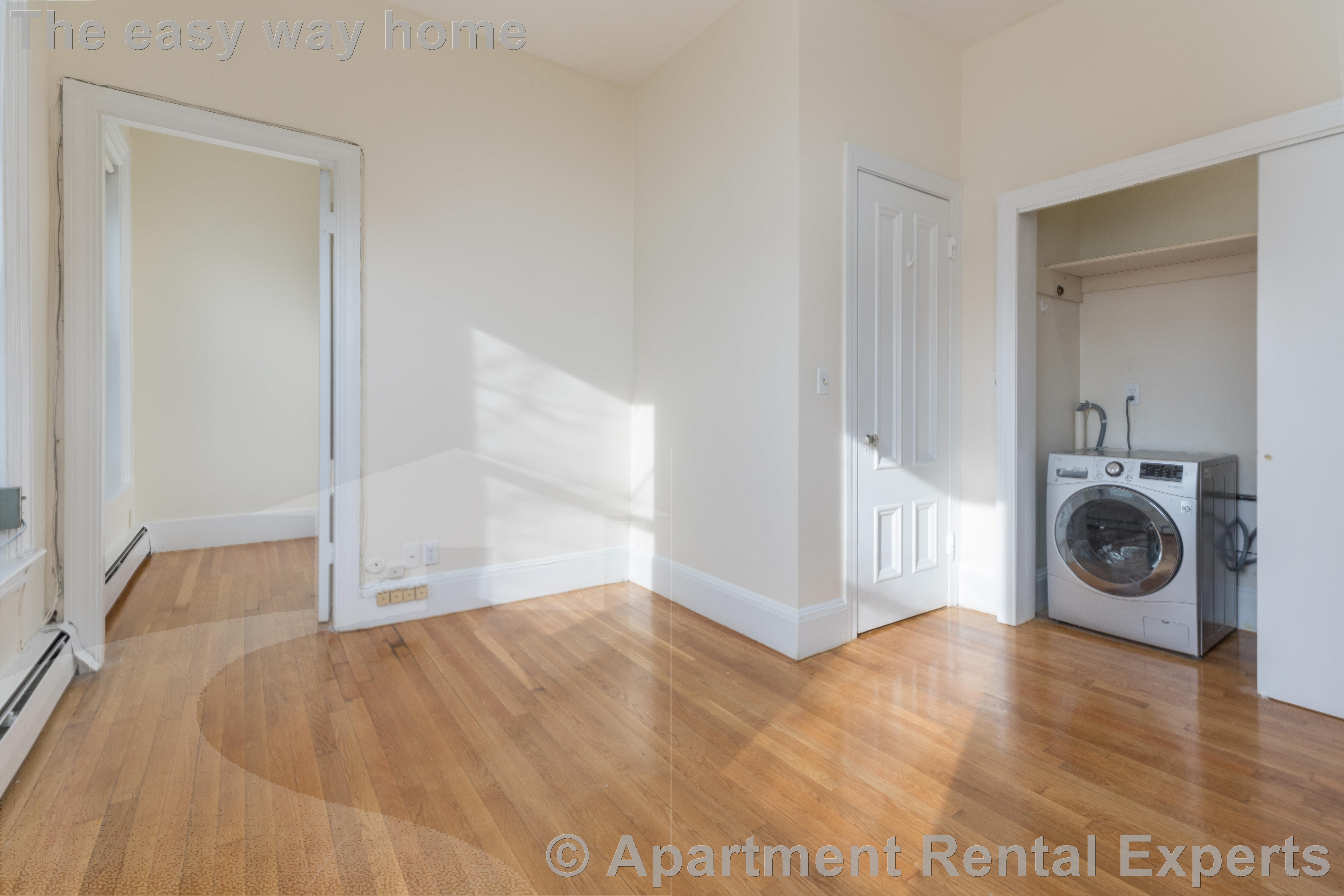 16 Yarmouth St, Back Bay