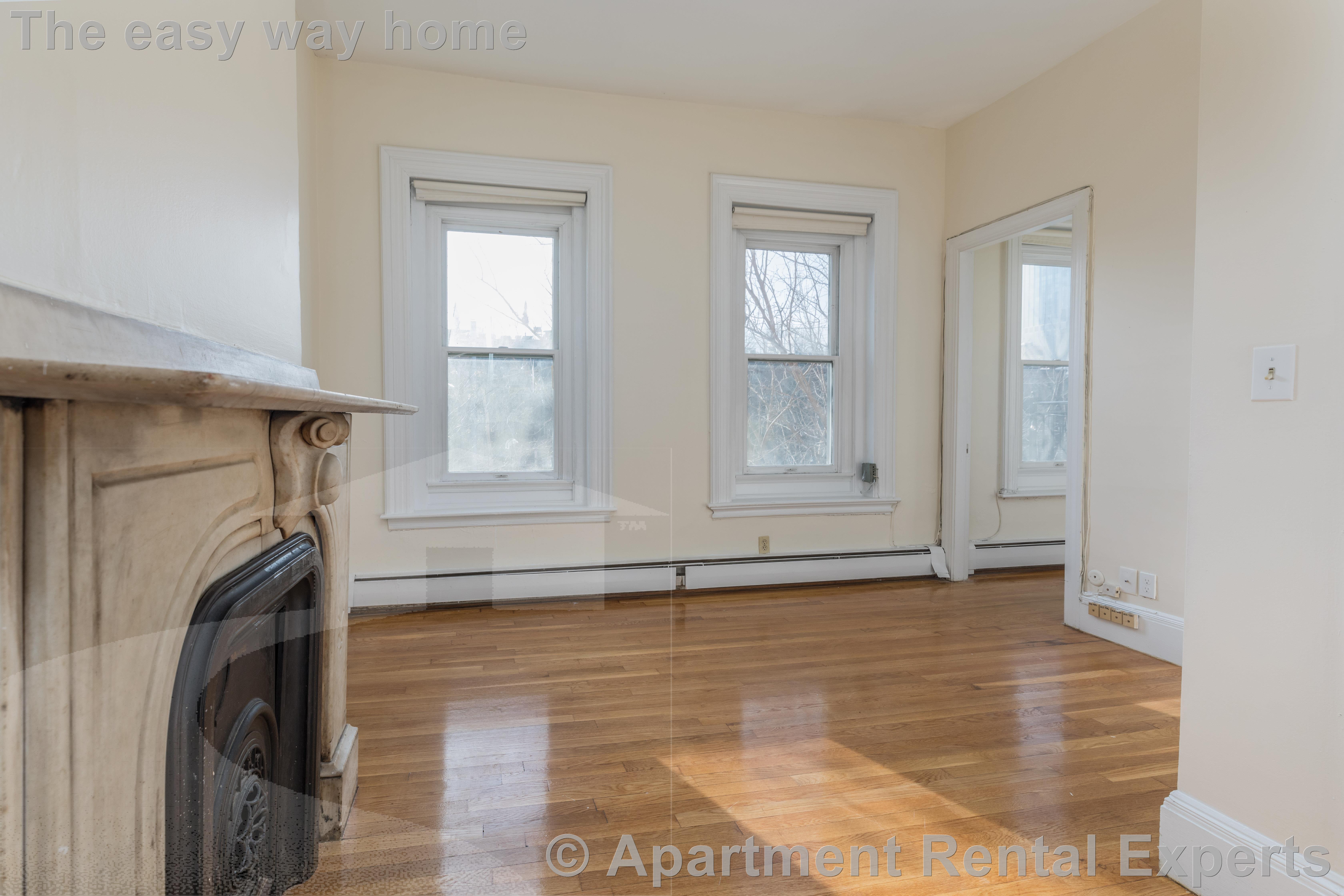 16 Yarmouth St, Back Bay