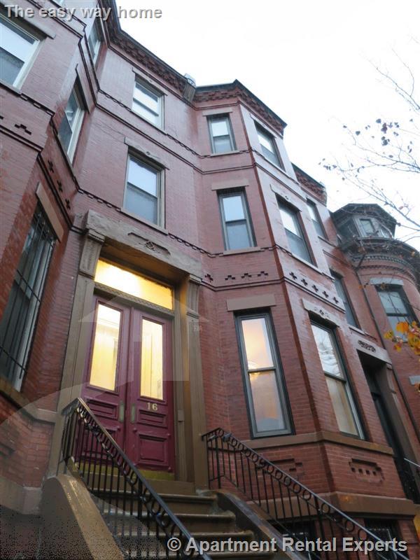 16 Yarmouth St, Back Bay