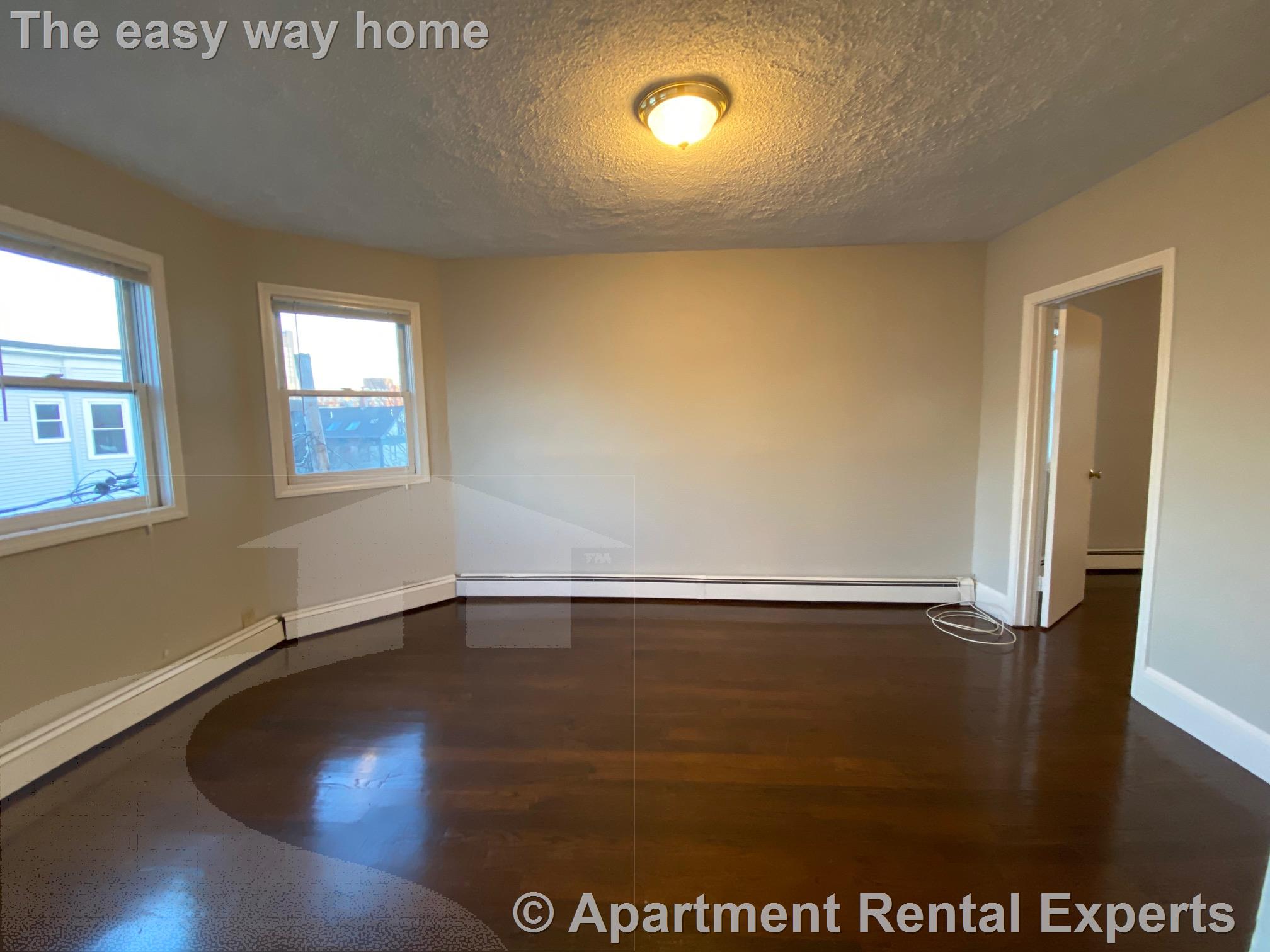 34 Speridakis Ter, Central Square