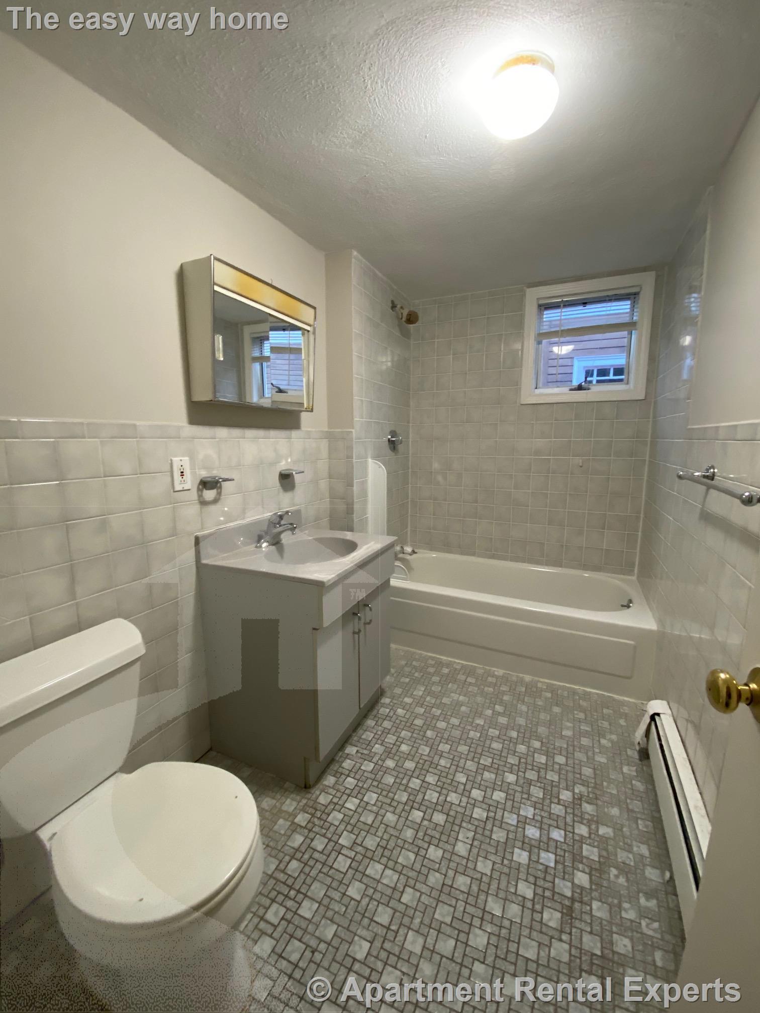 34 Speridakis Ter, Central Square