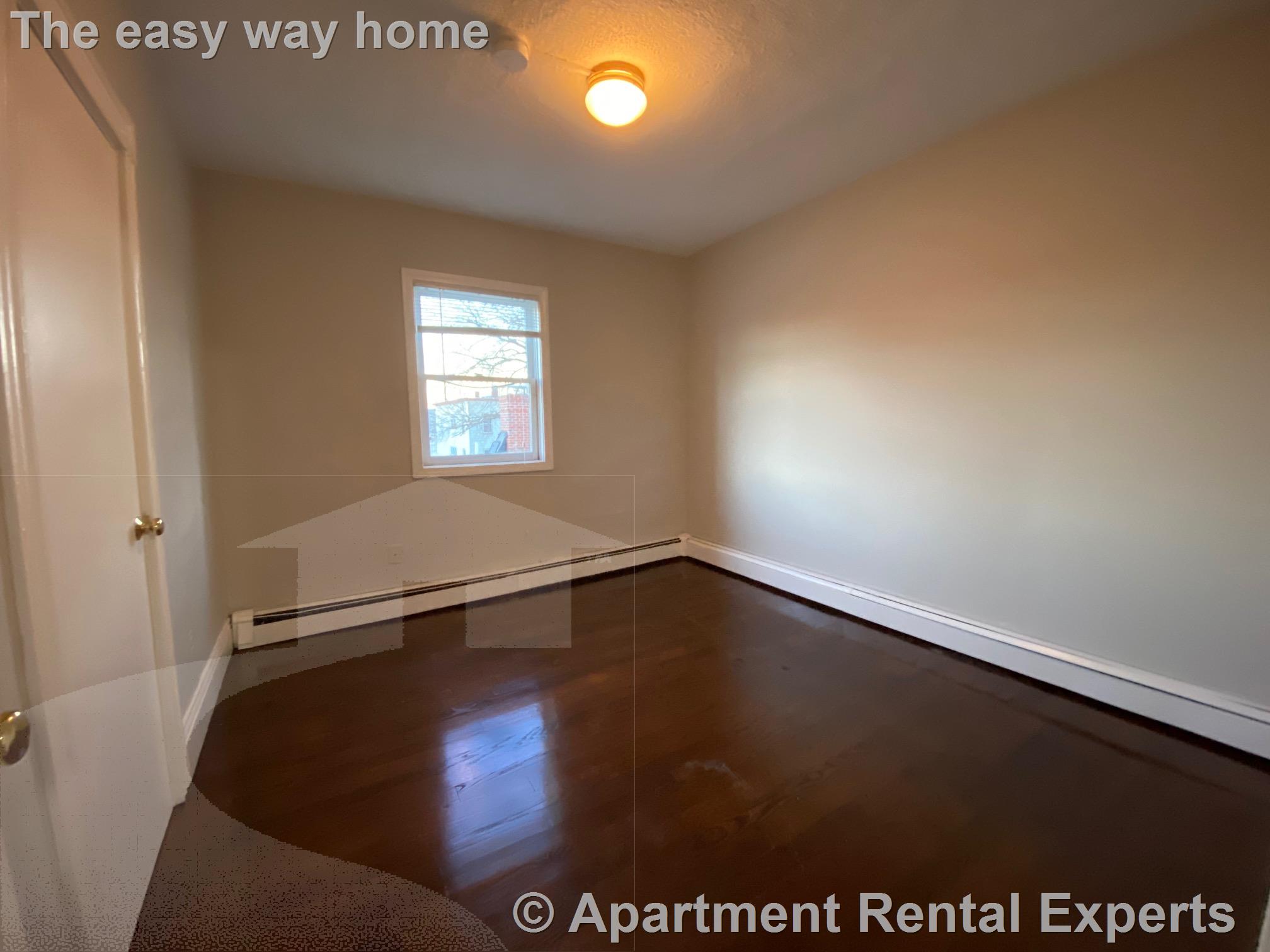 34 Speridakis Ter, Central Square