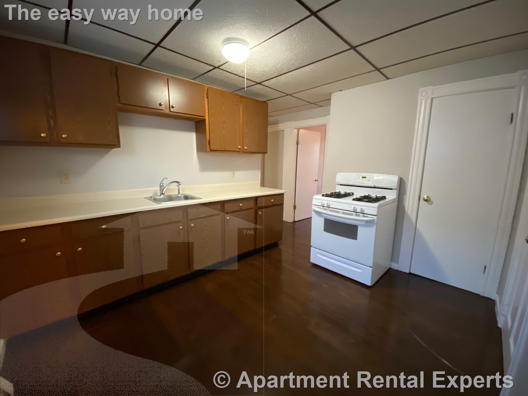 34 Speridakis Ter, Central Square