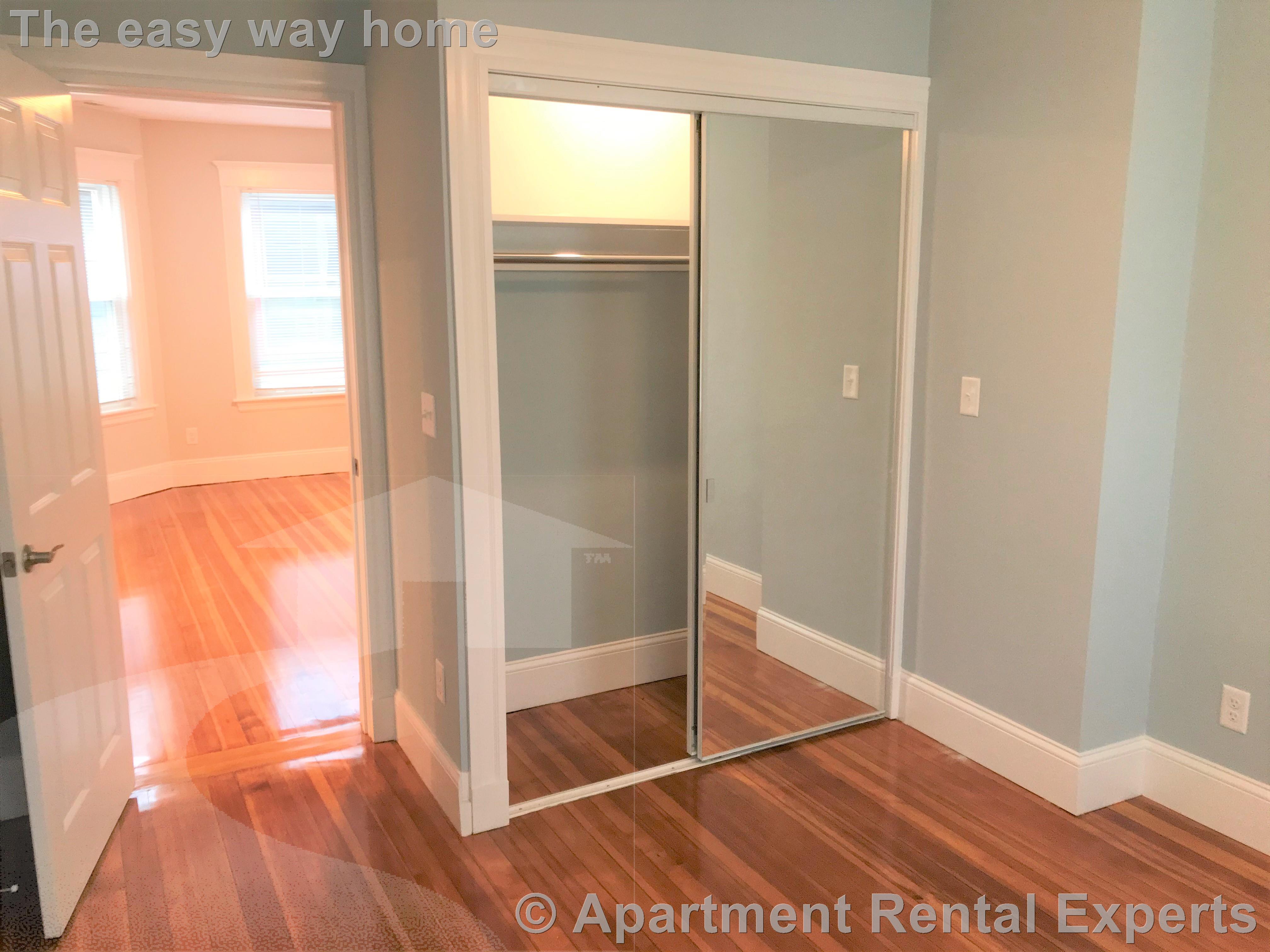 307 Highland Ave, Davis Square