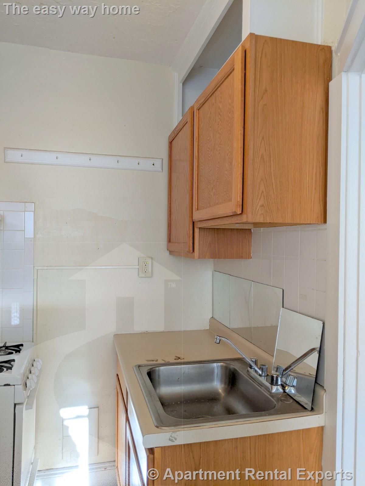 4 Cogswell Ave, Porter Square