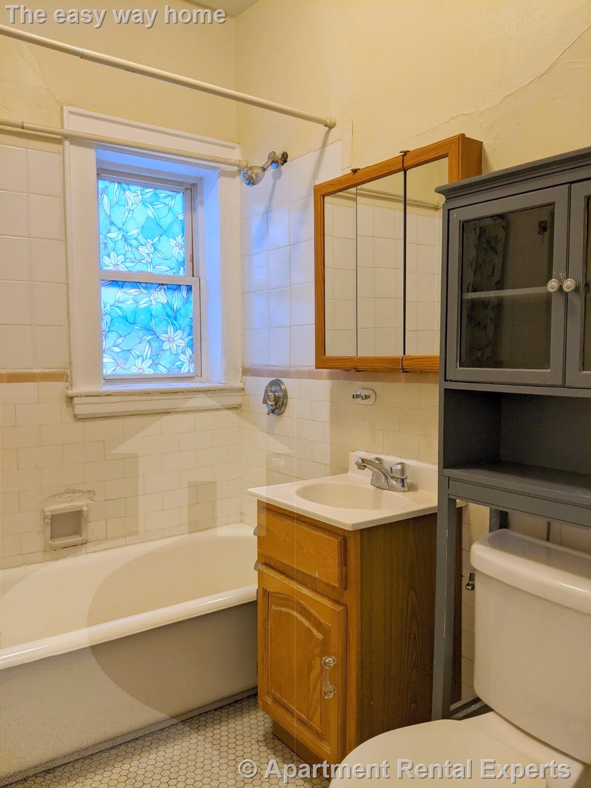 4 Cogswell Ave, Porter Square