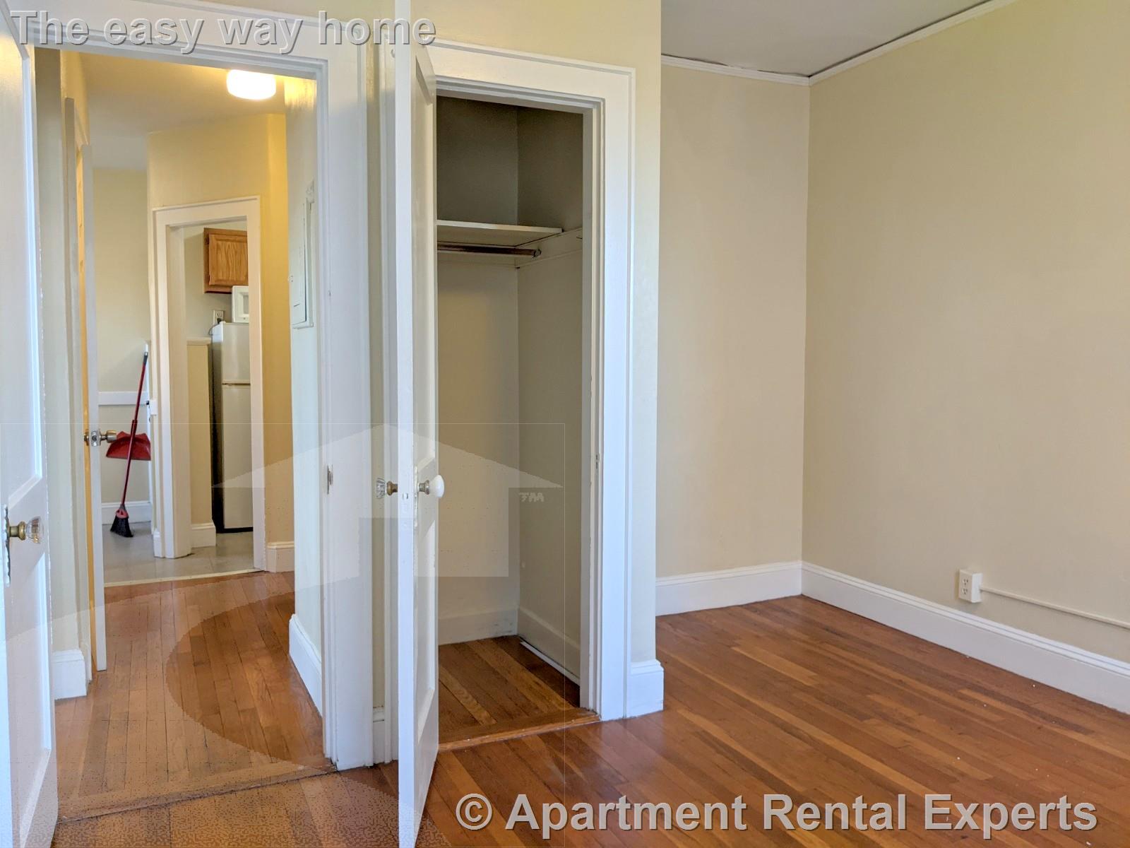 4 Cogswell Ave, Porter Square