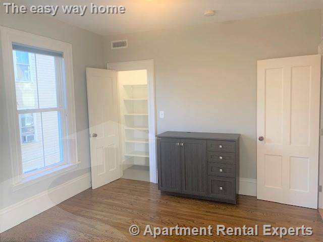 9 Claremon St, Davis Square