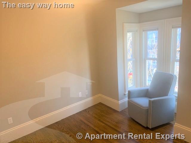 9 Claremon St, Davis Square