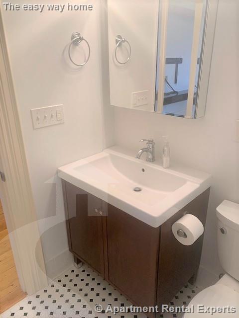 9 Claremon St, Davis Square