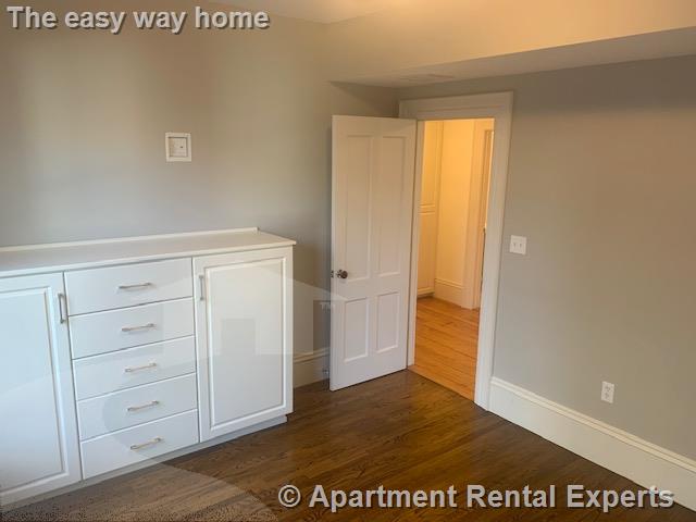 9 Claremon St, Davis Square