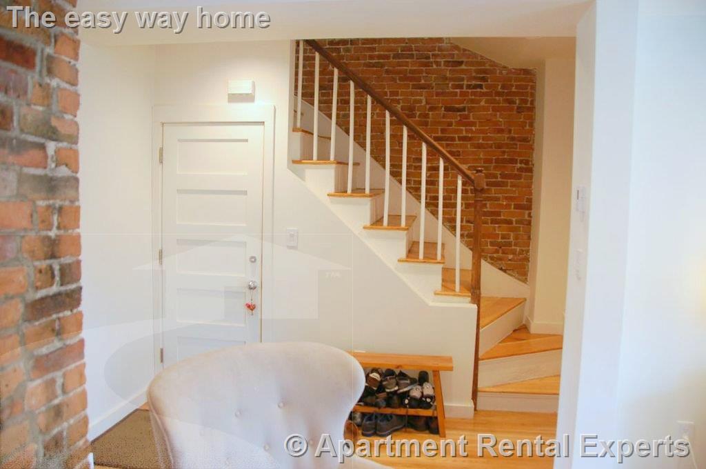 58 Fairmont St, Cambridgeport