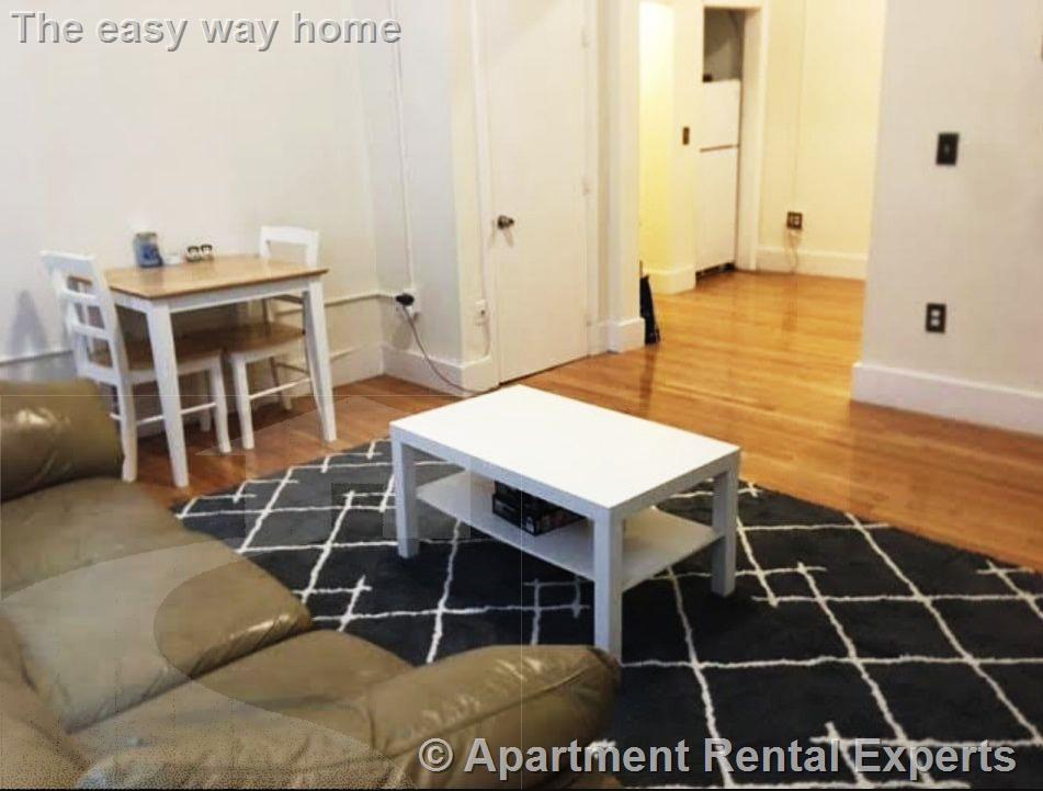 15 Aberdeen St, Fenway