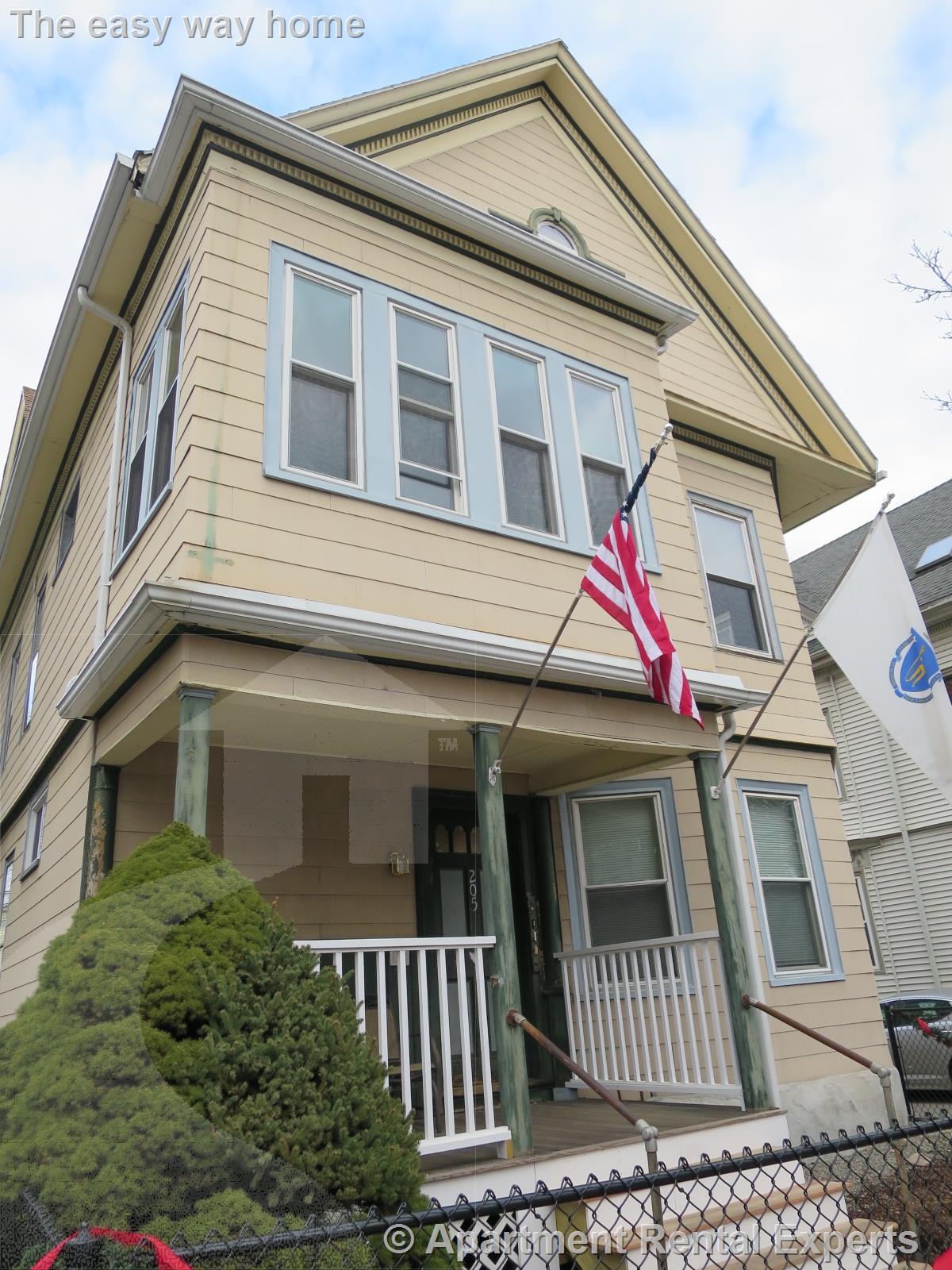 205 Highland Ave, Porter Square