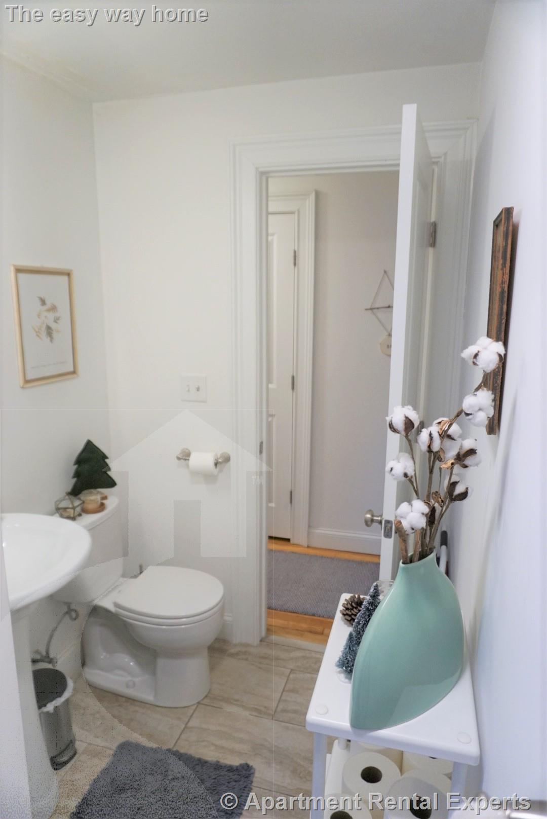 107 Summer St, Malden Center