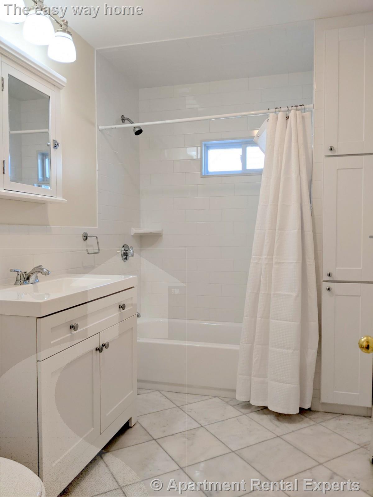 171 College Ave, Davis Square